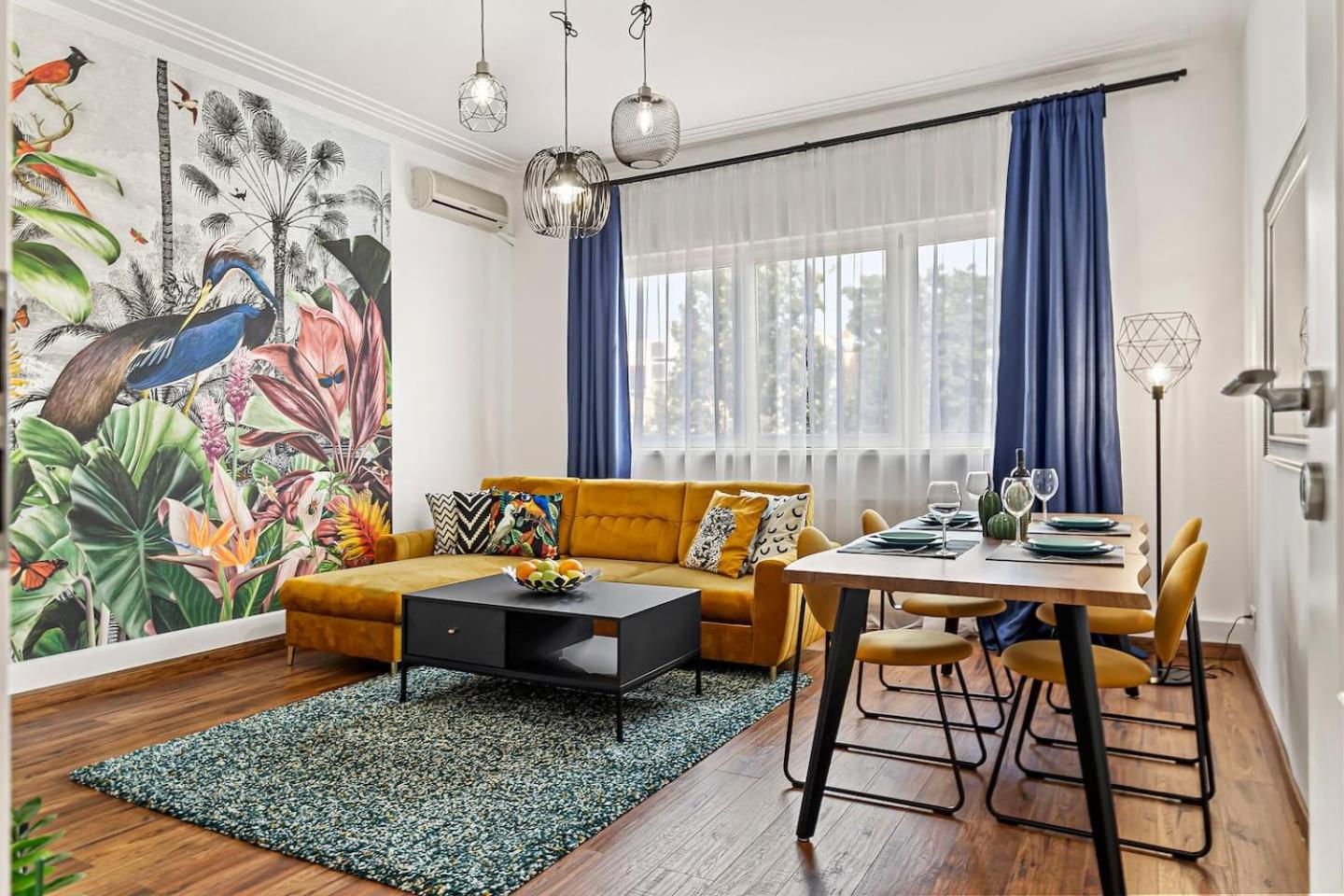 Three-Bedroom Apartment - Photo 30
