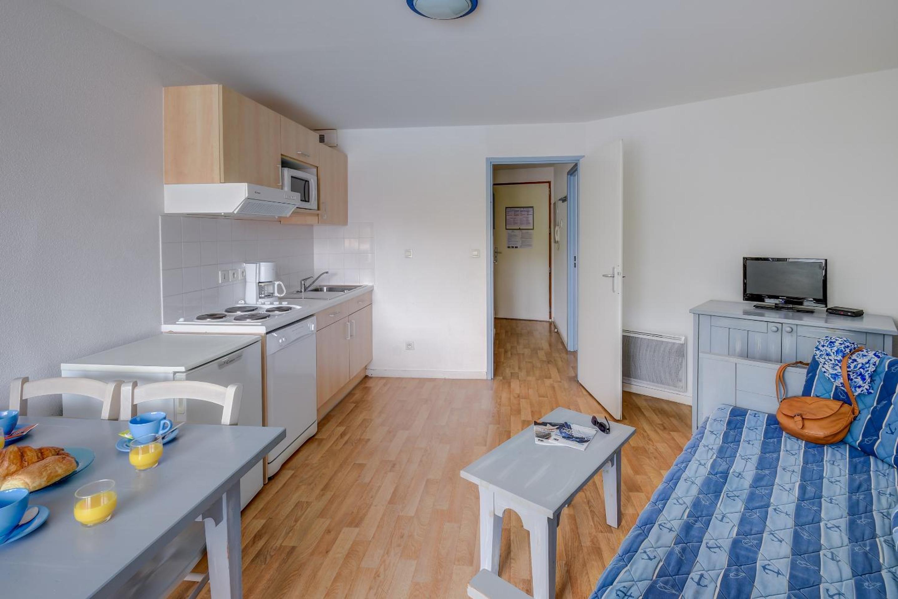 One-Bedroom Apartment - Disability Access photo 2