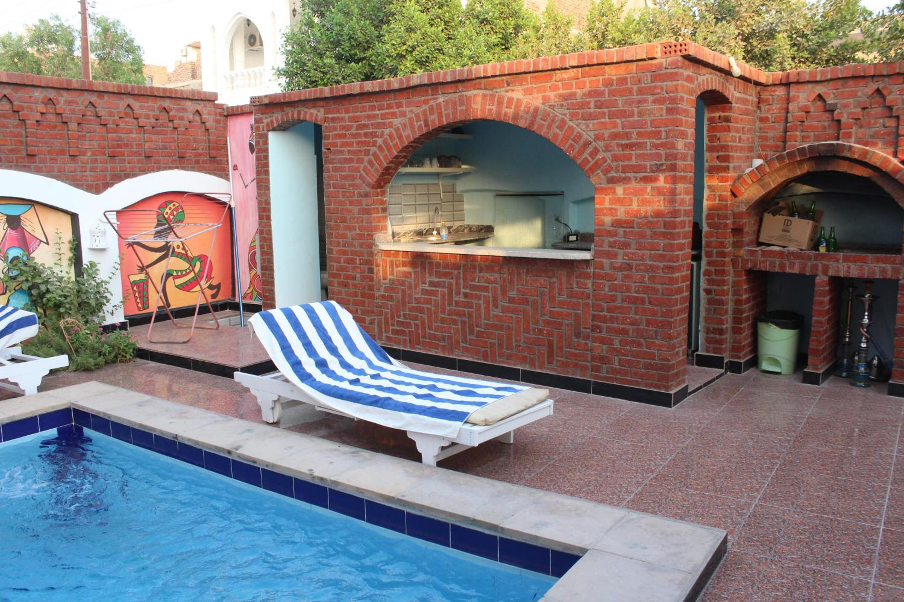 Studio with Pool View - Photo 25