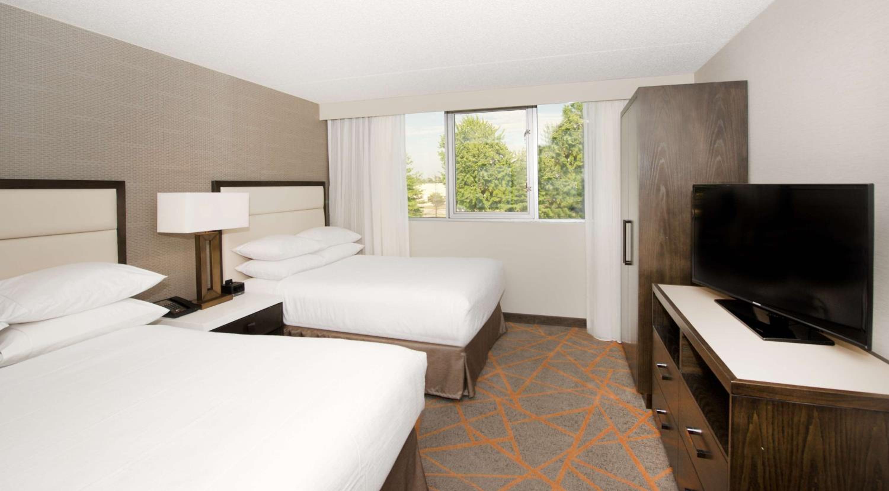 Suite with Two Double Beds - Non-Smoking - Photo 3