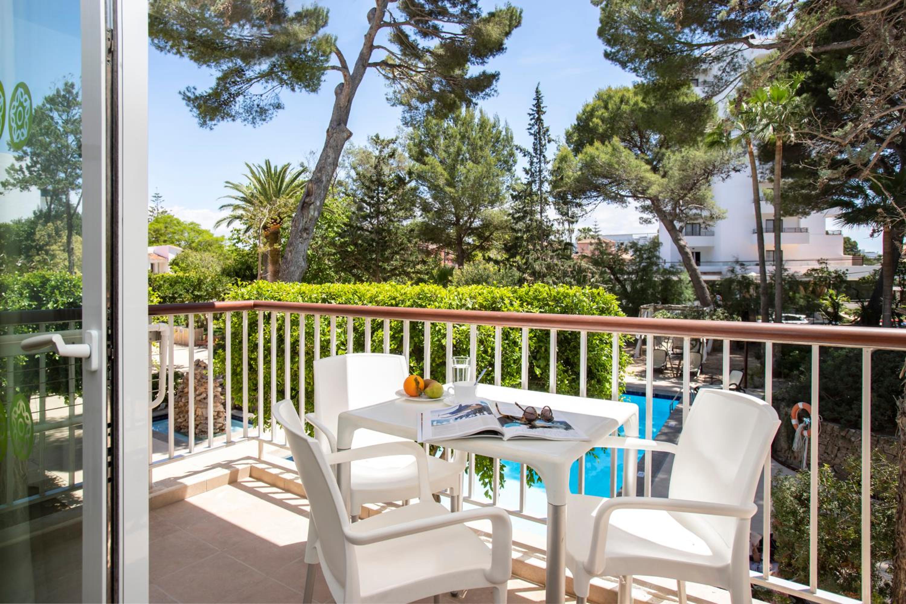 One-Bedroom Apartment - Photo 10