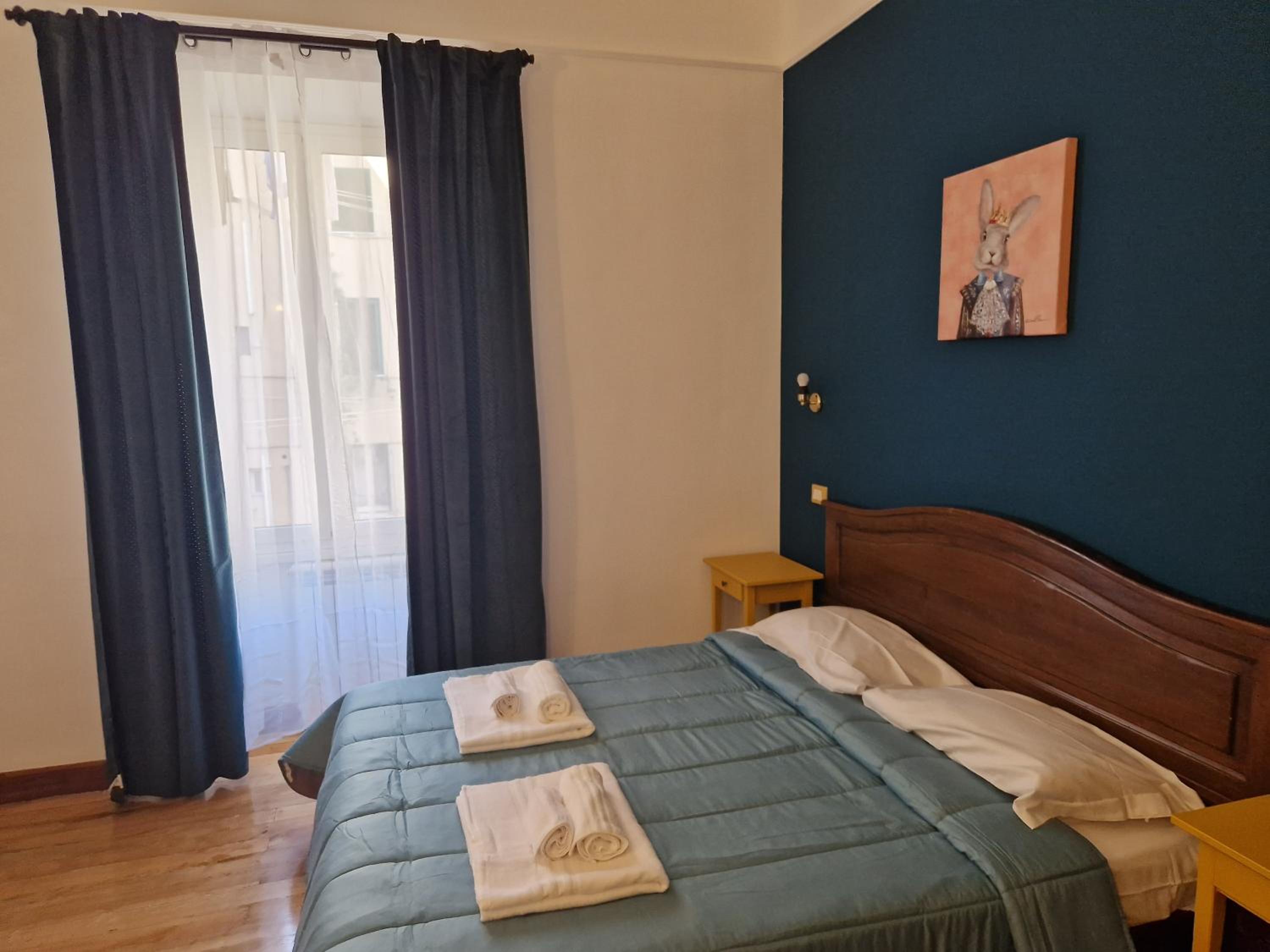 Double Room with Private Bathroom photo 3