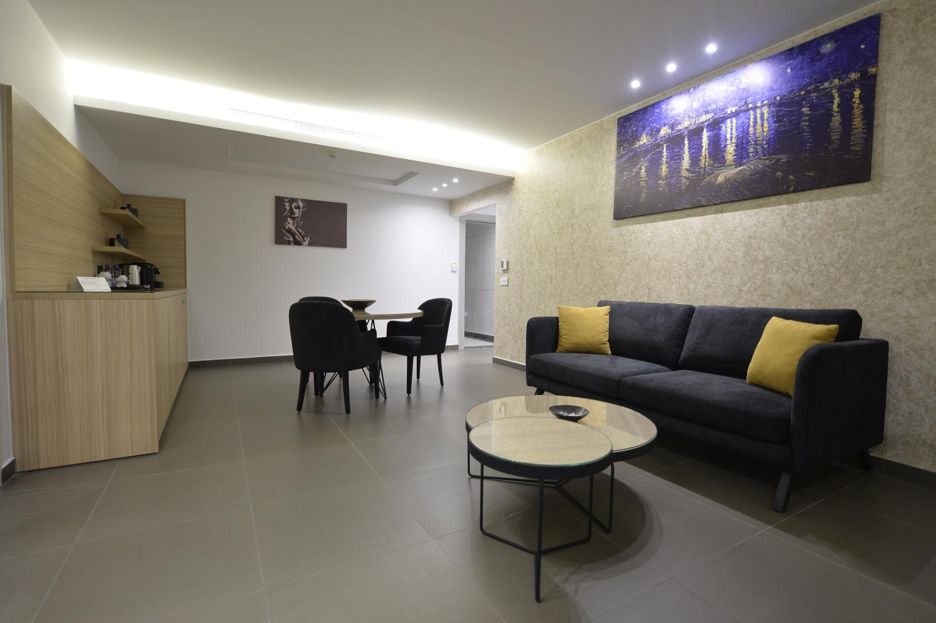 Family Suite - Photo 5