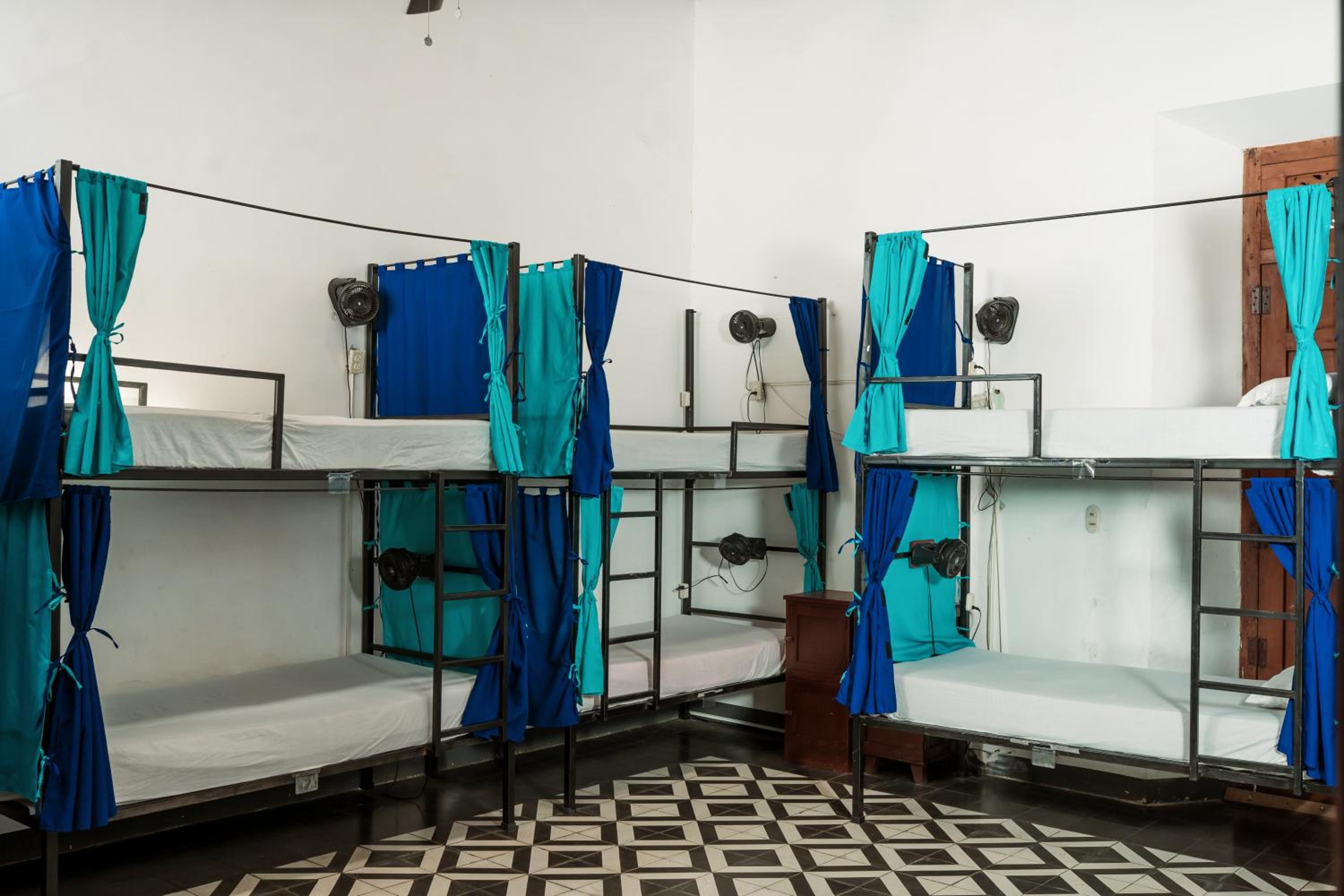 Single Bed in Mixed Dormitory Room photo 2