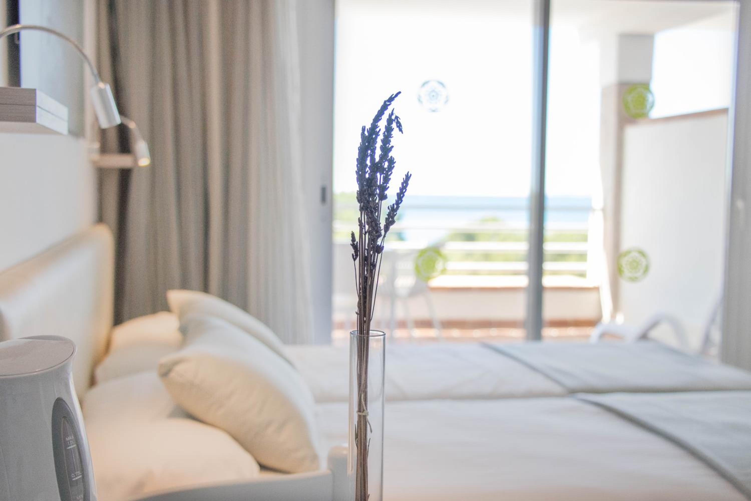 Studio with Sea View - Photo 1