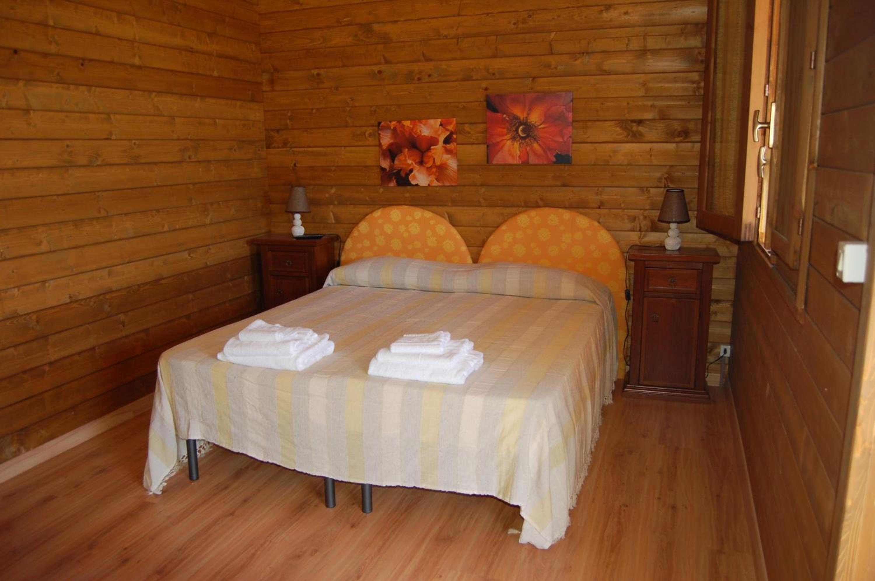 Two-Bedroom Bungalow photo 2