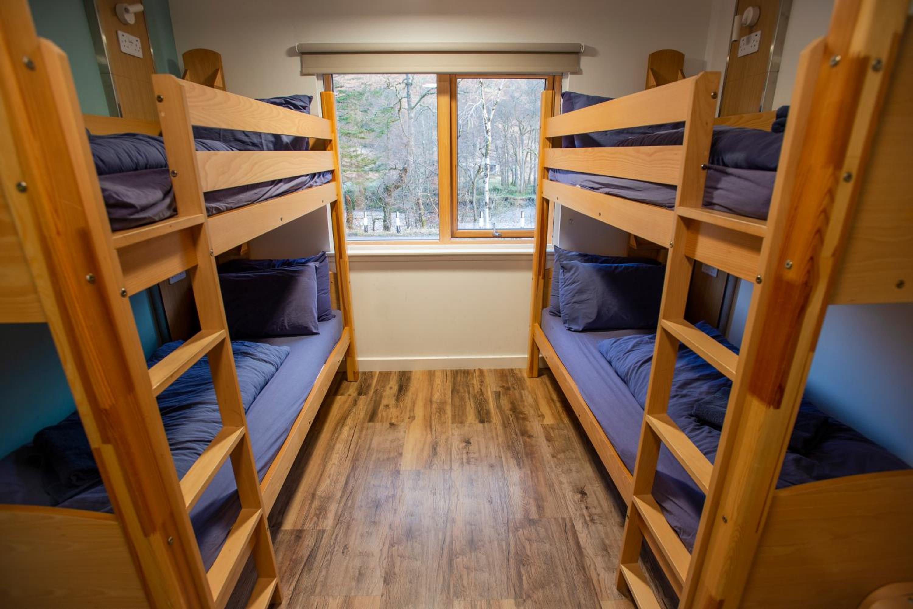 Quadruple Room with Private Bathroom