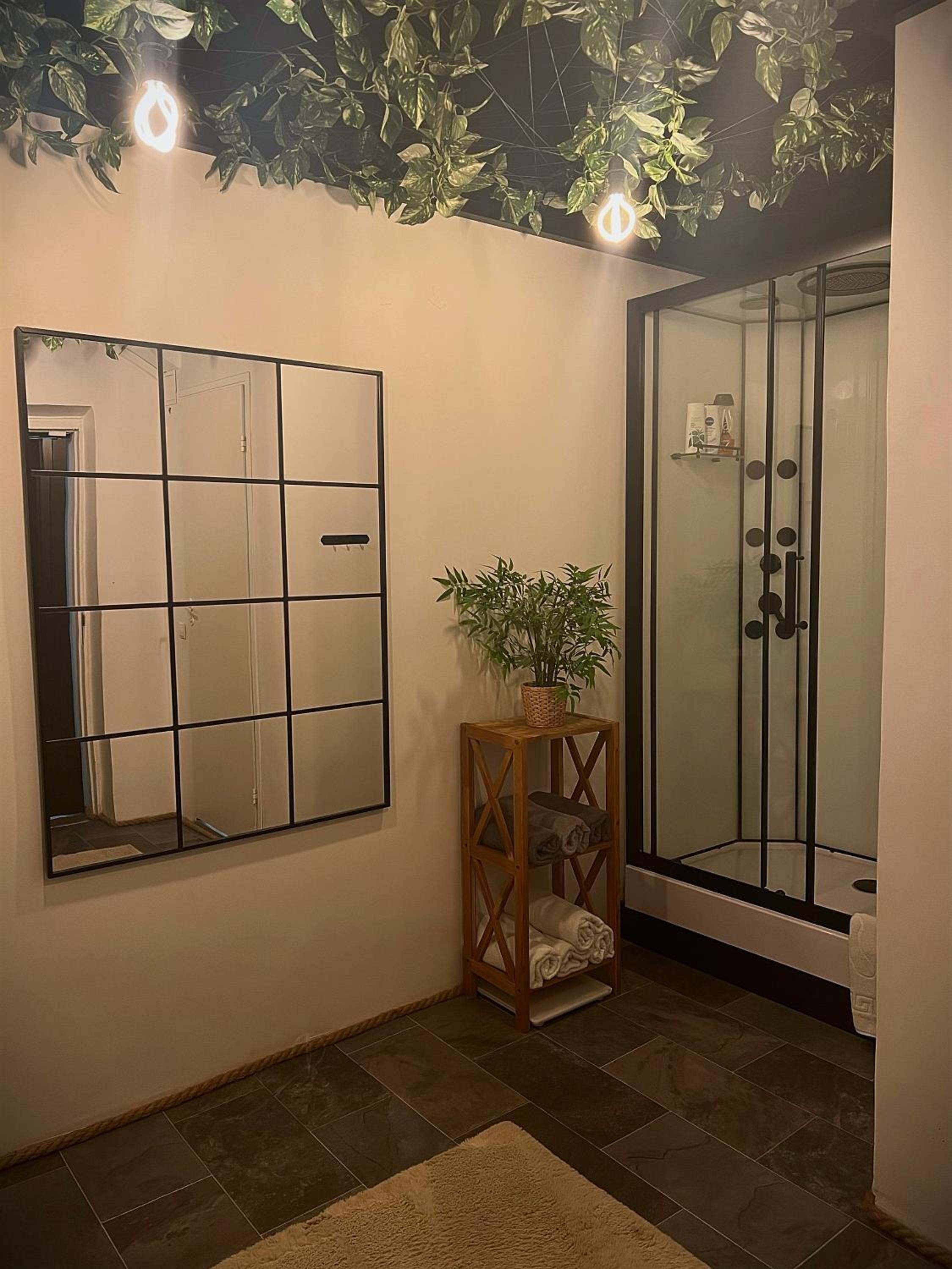 Two-Bedroom Apartment - Photo 15