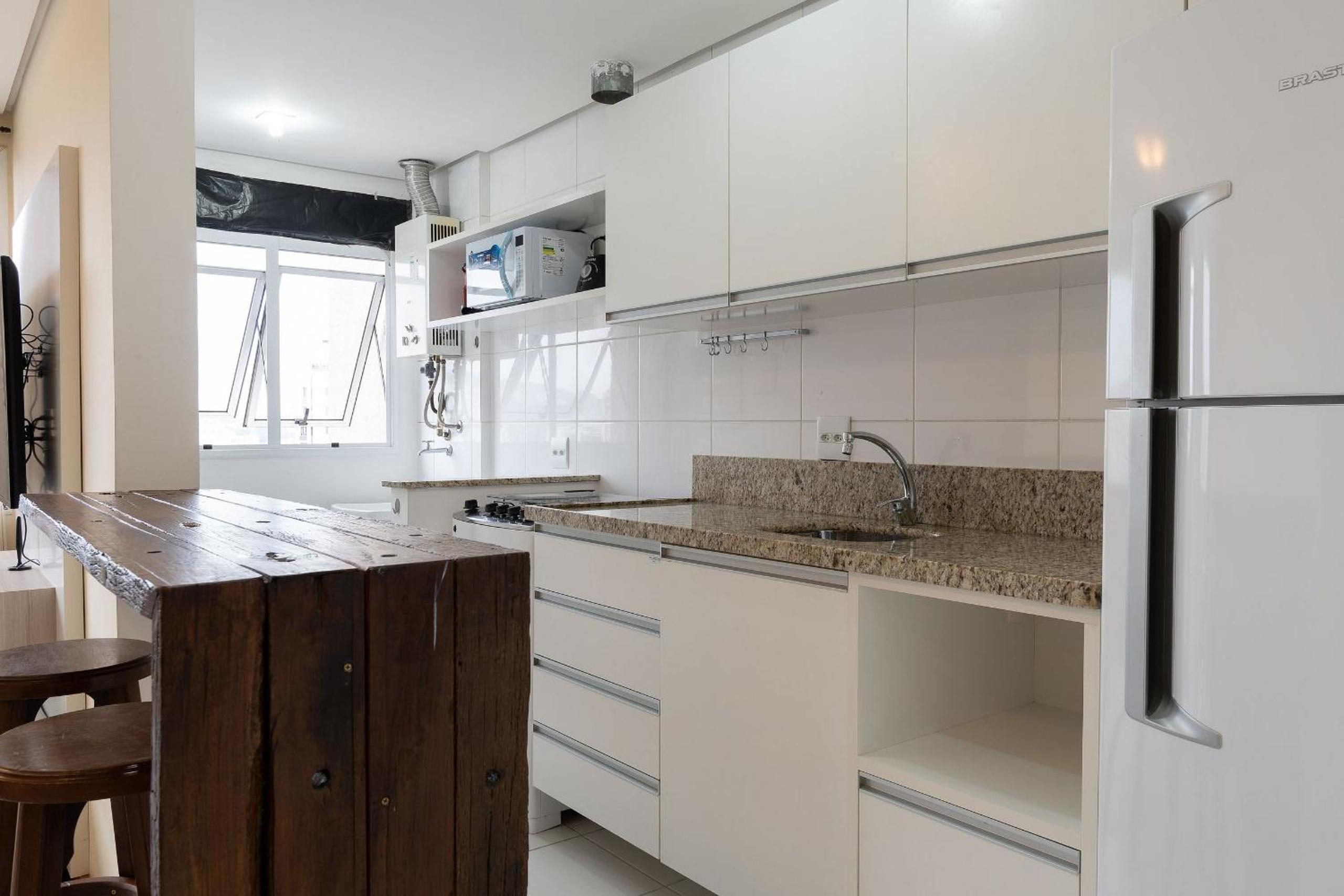 Apartment photo 2