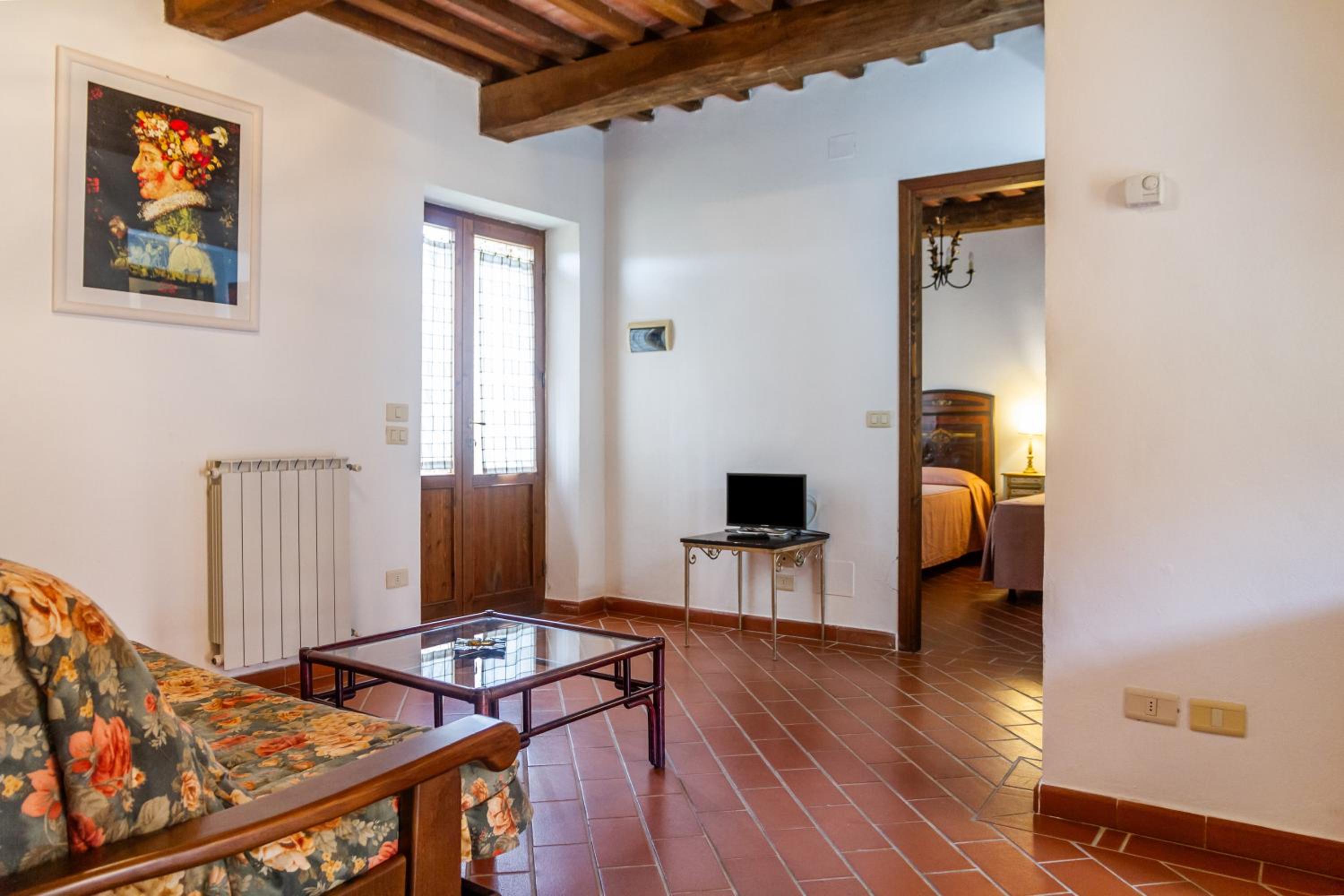 Two-Bedroom Deluxe Apartment with Garden View
