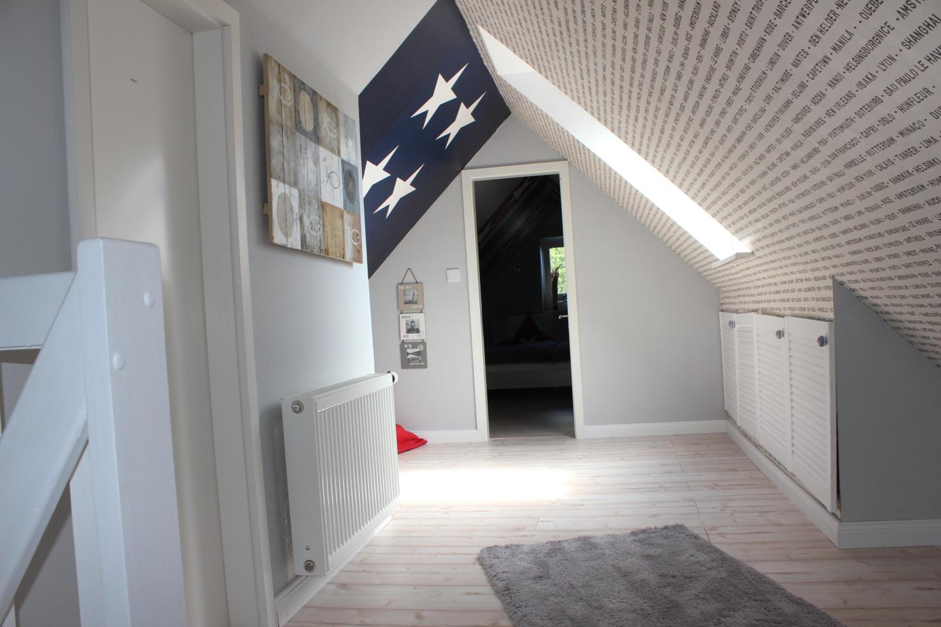 Apartment - Split Level - Photo 9