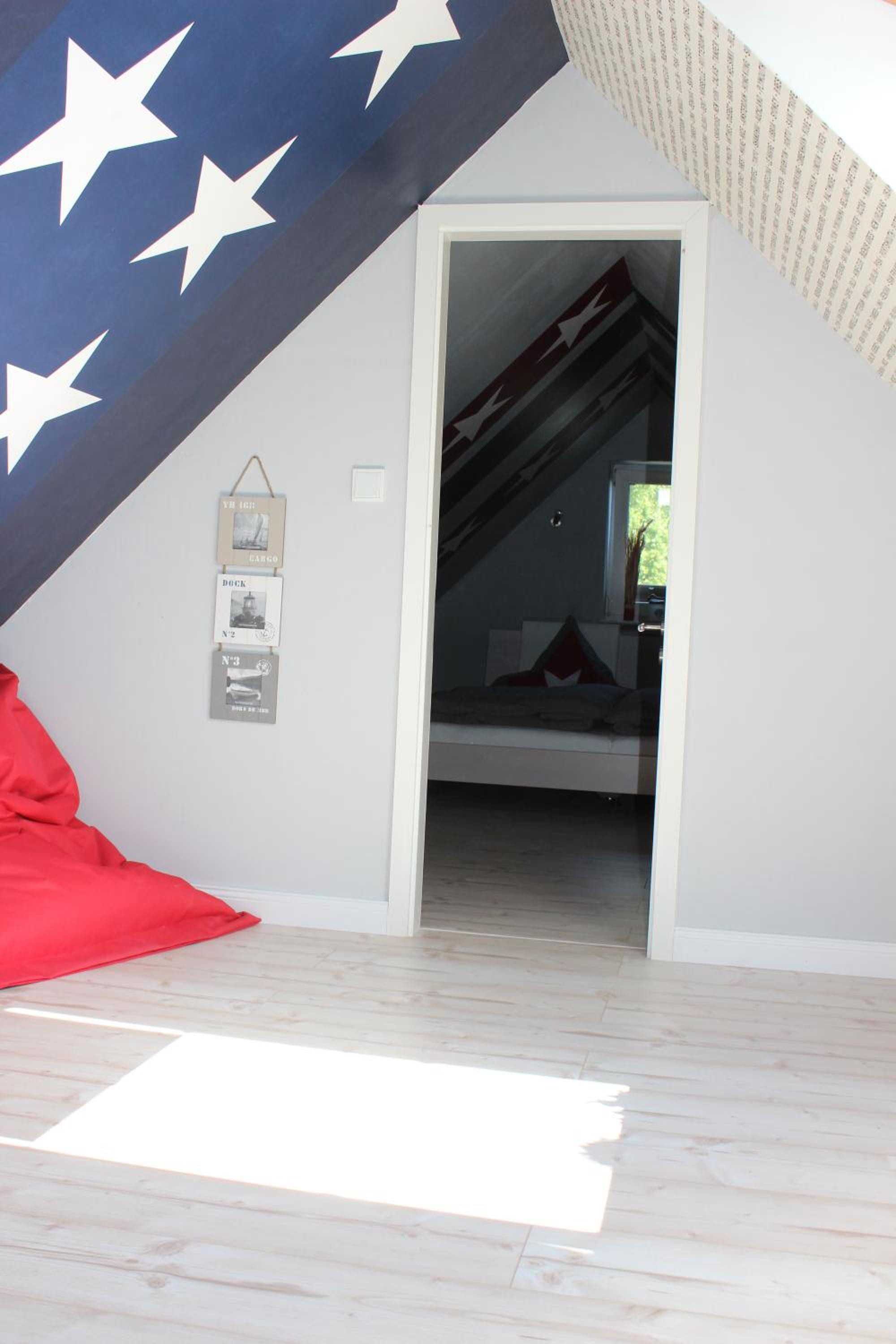 Apartment - Split Level - Photo 13