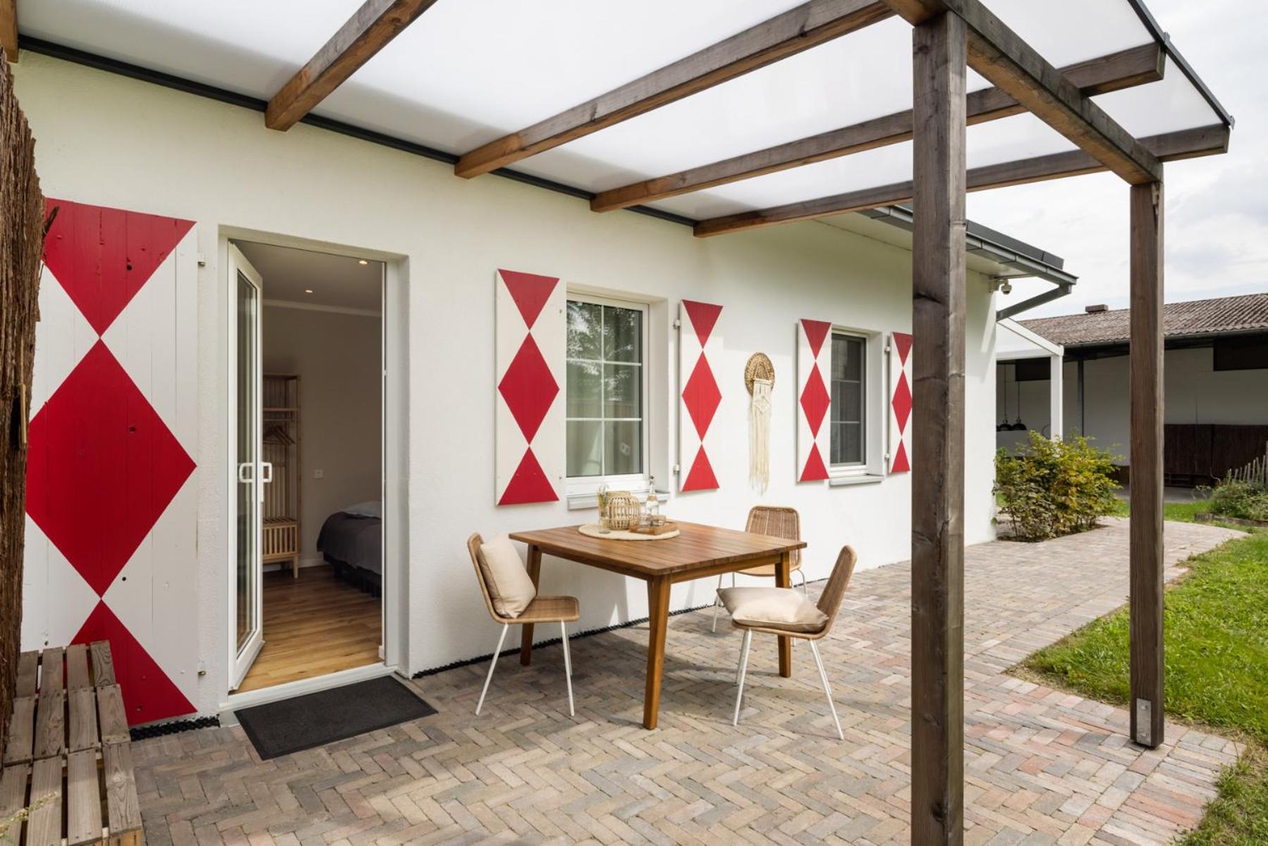 Family Room with Garden View photo 3