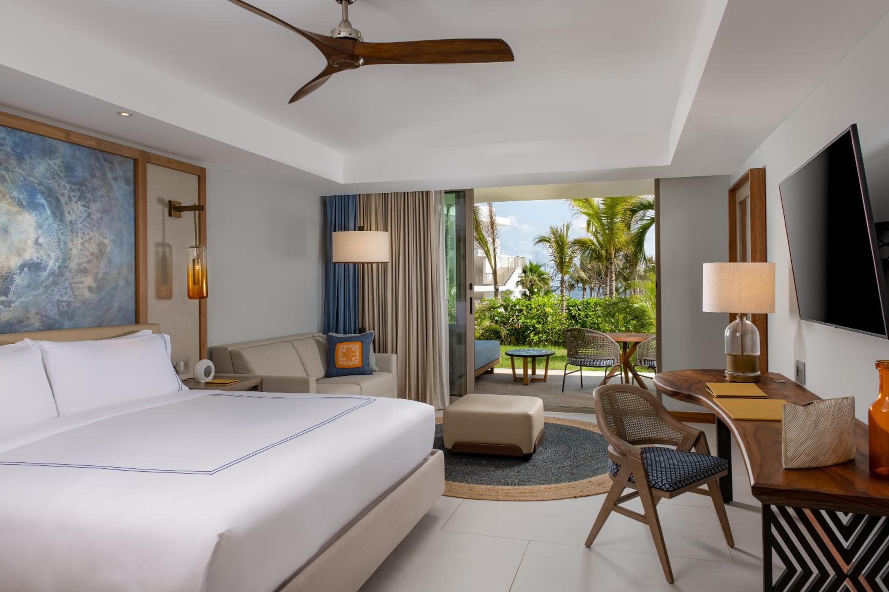 King Room with View - Photo 5