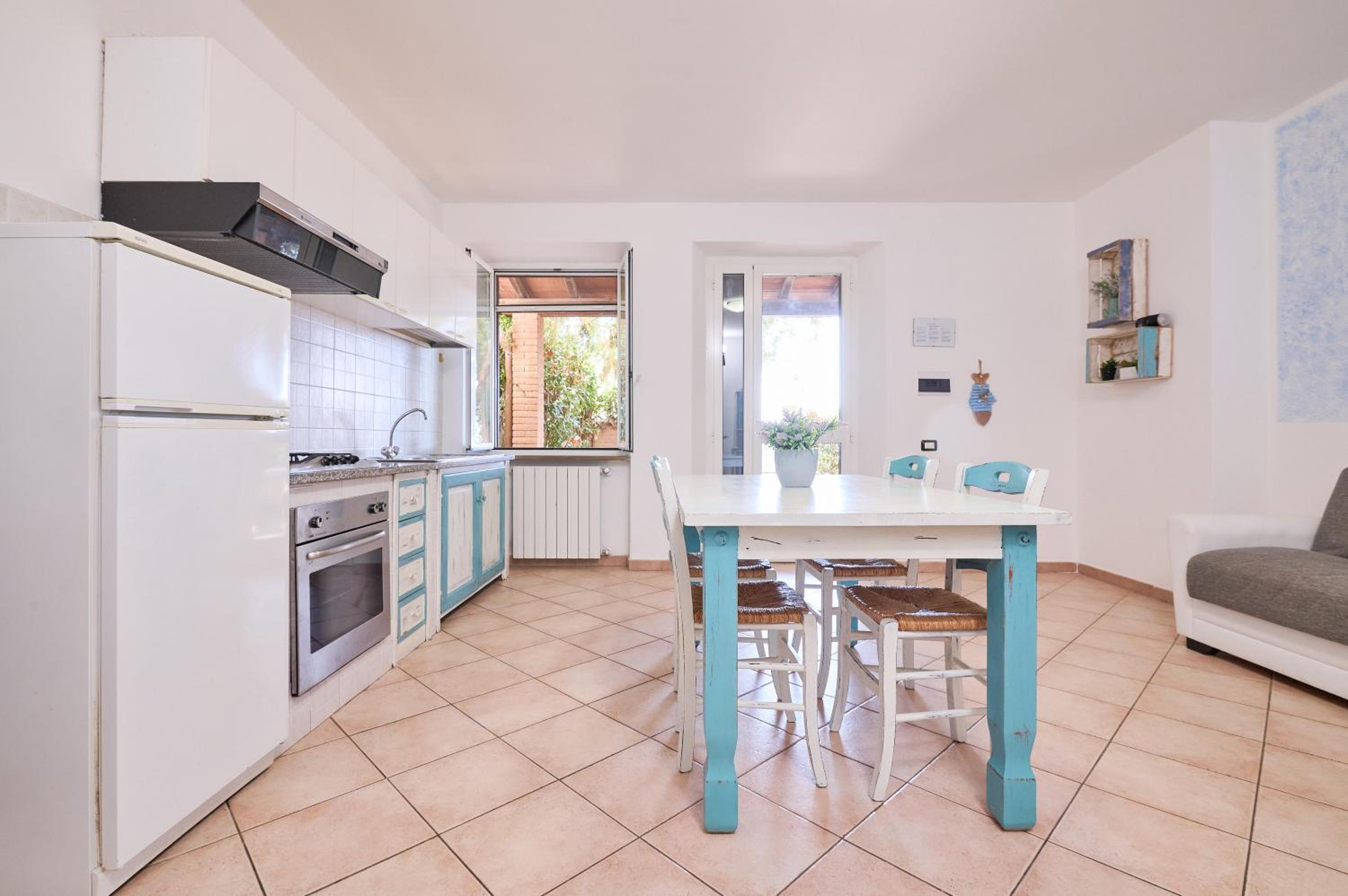 Studio Apartment with Sea View photo 2