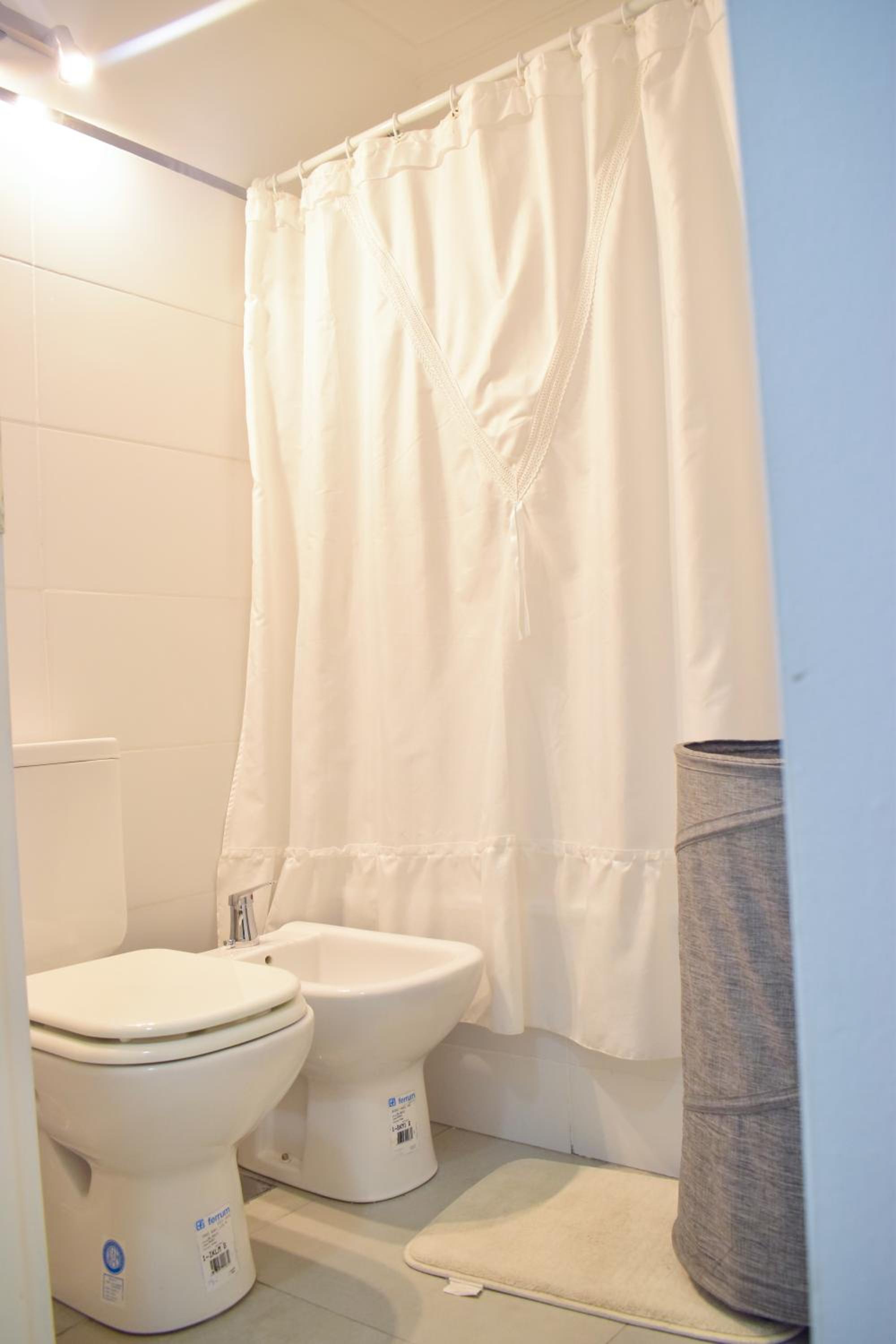 One-Bedroom Apartment photo 3