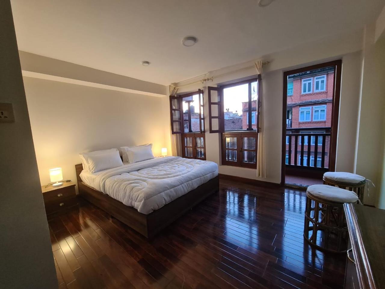 Double Room with Balcony photo 2