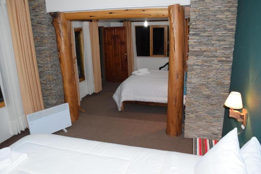 Twin Room With Private Bathroom photo 1