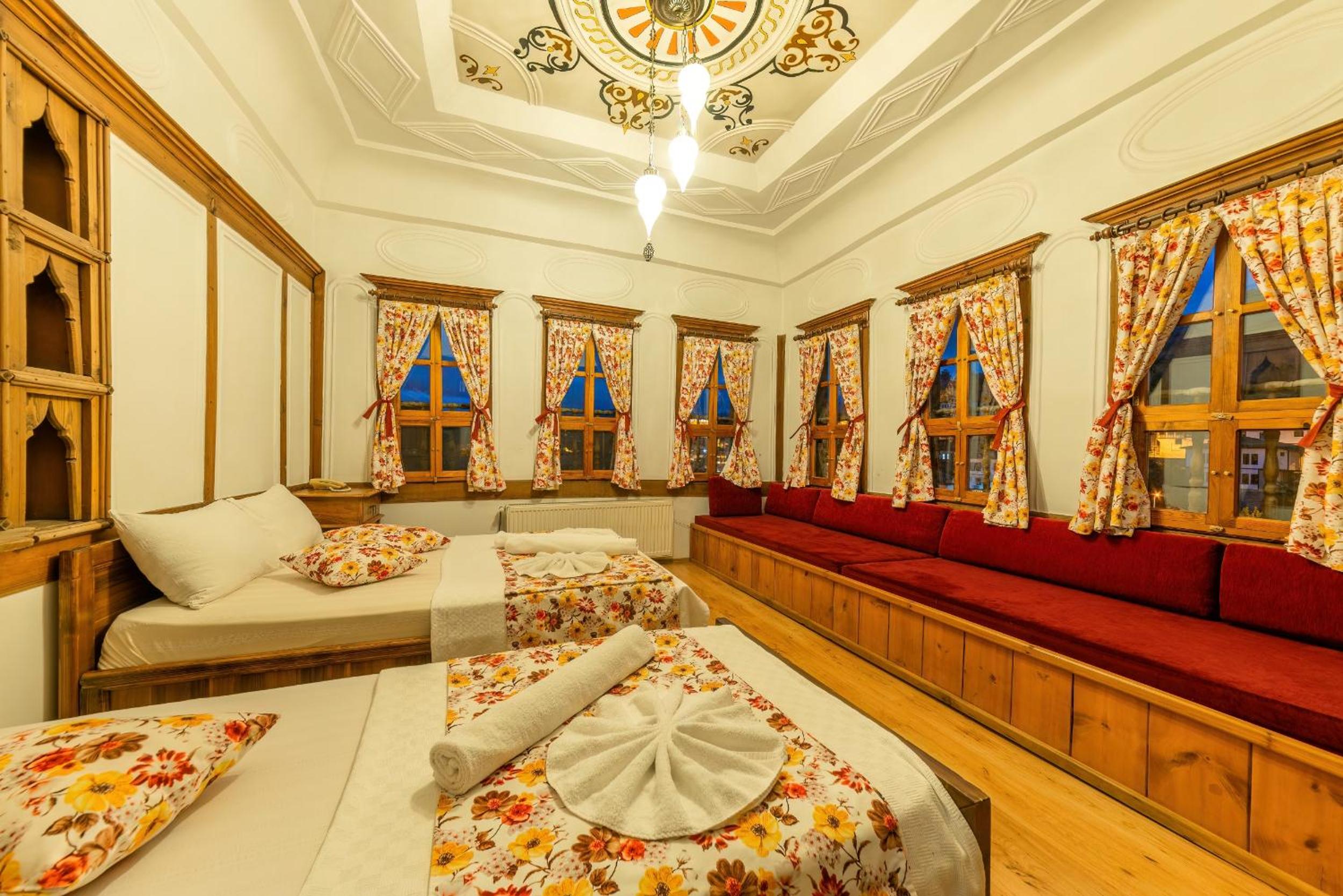 Deluxe Double Room - Photo 5