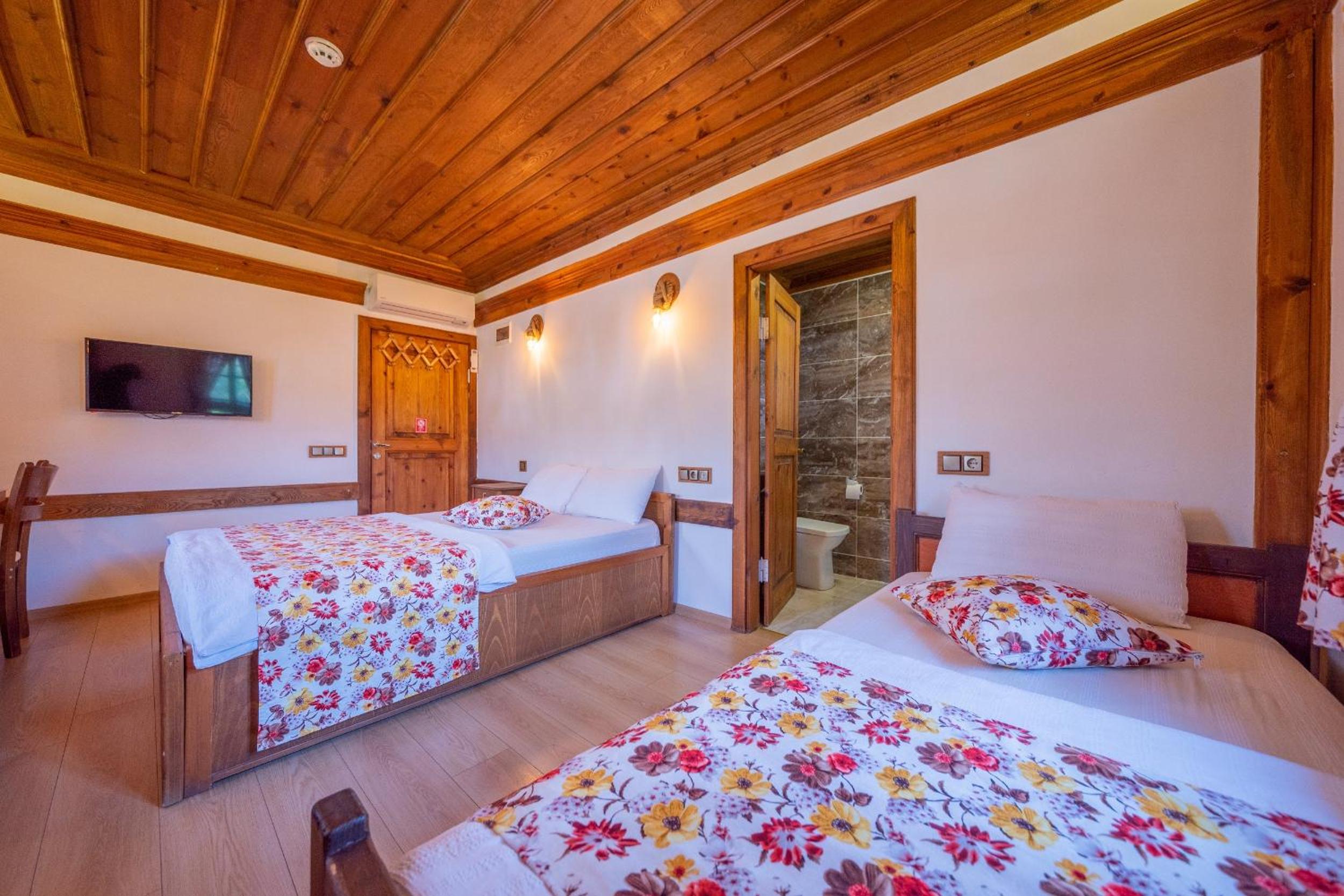 Deluxe Double Room - Photo 6