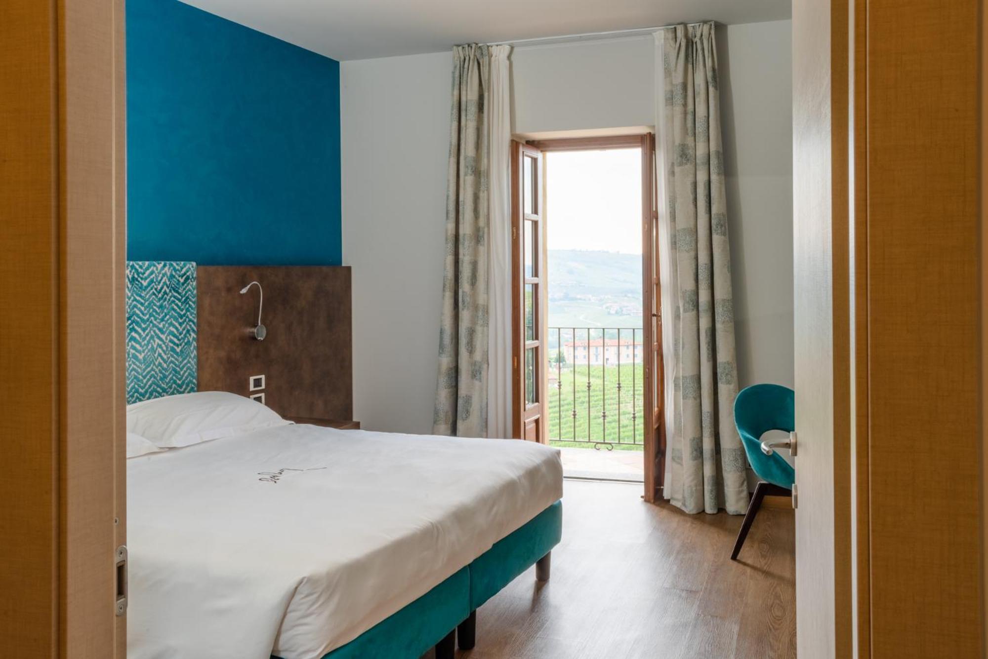 Suite with View - Annex photo 1