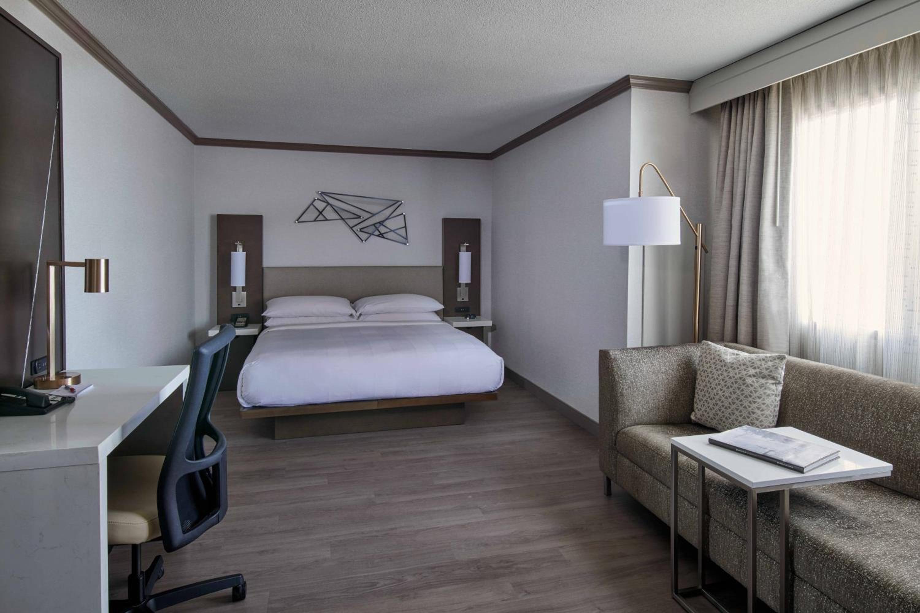 Superior King Room photo 1