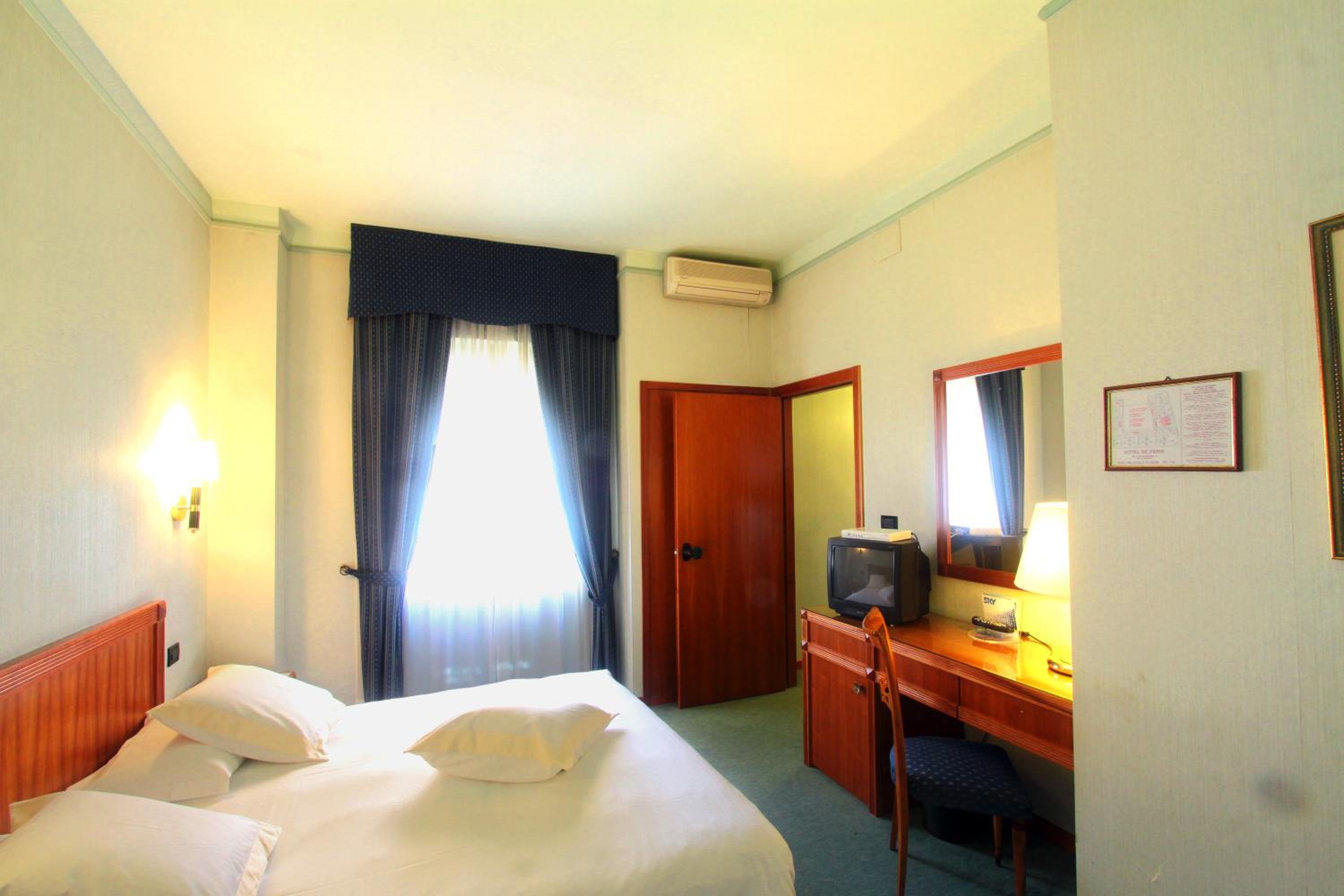 Two-Bedroom Suite photo 1