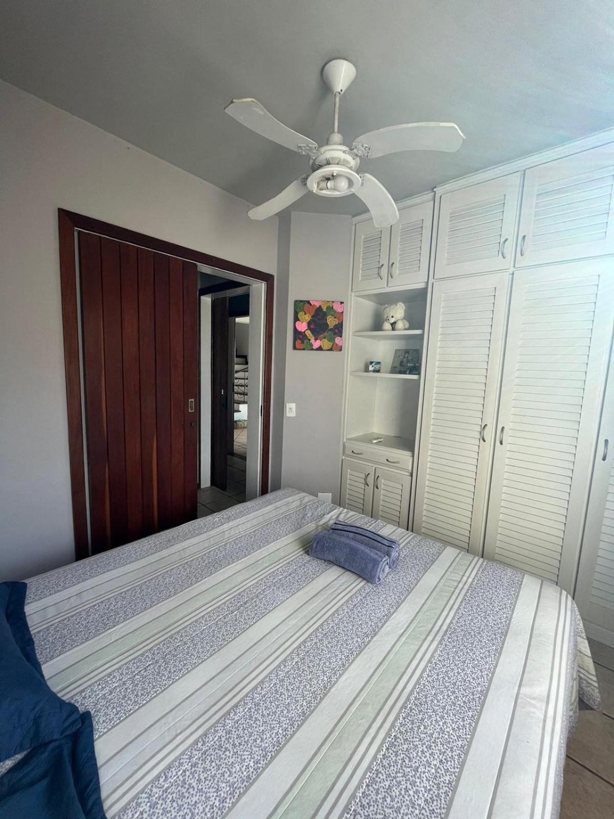 Four-Bedroom House photo 2