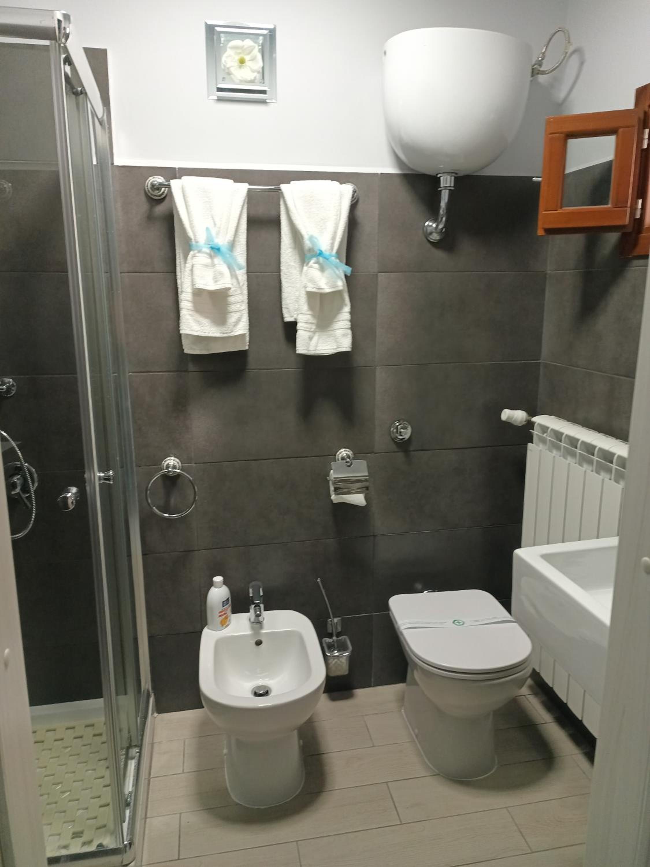 Standard Double Room With Shared Bathroom photo 3
