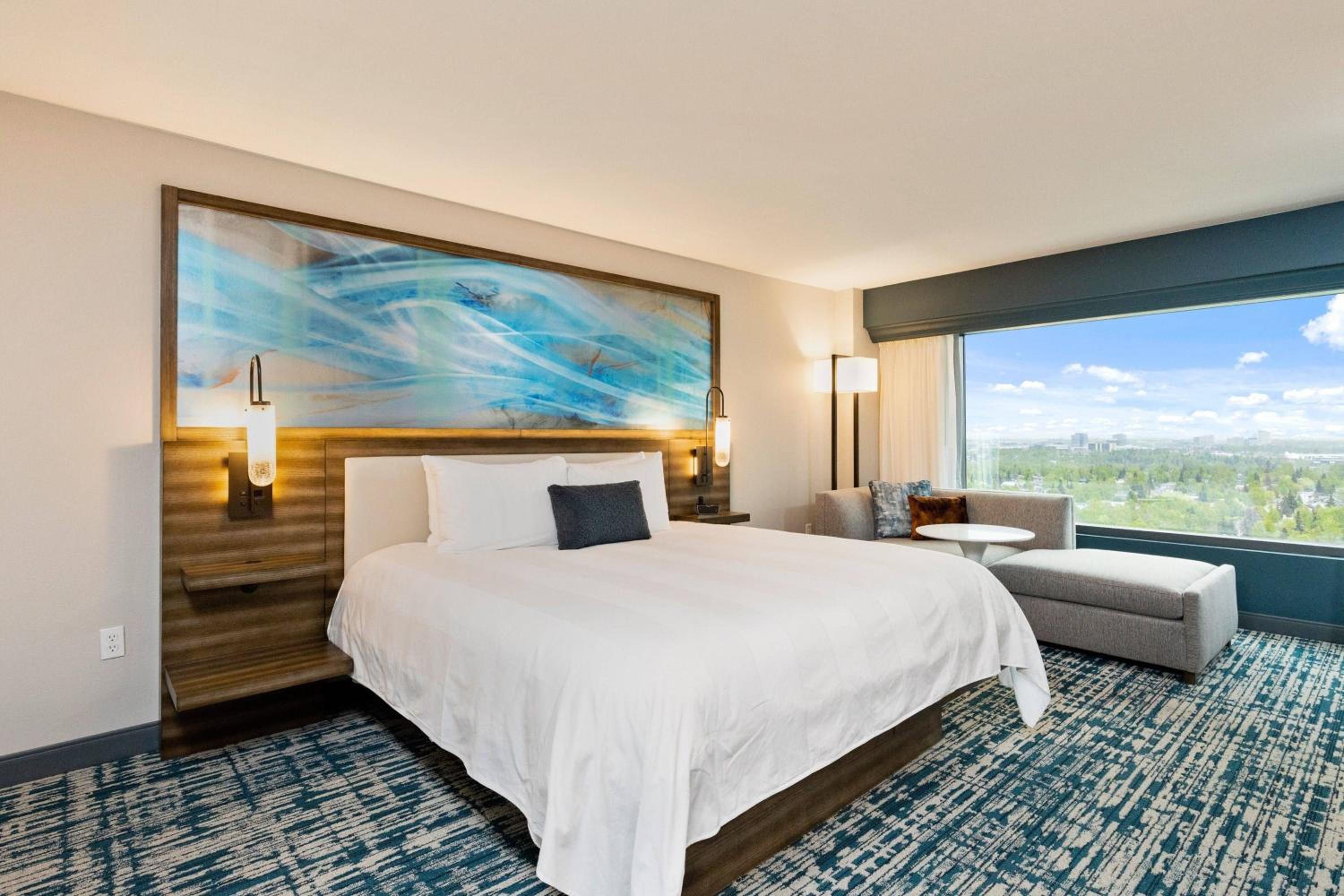 King or Double Room - Photo 11