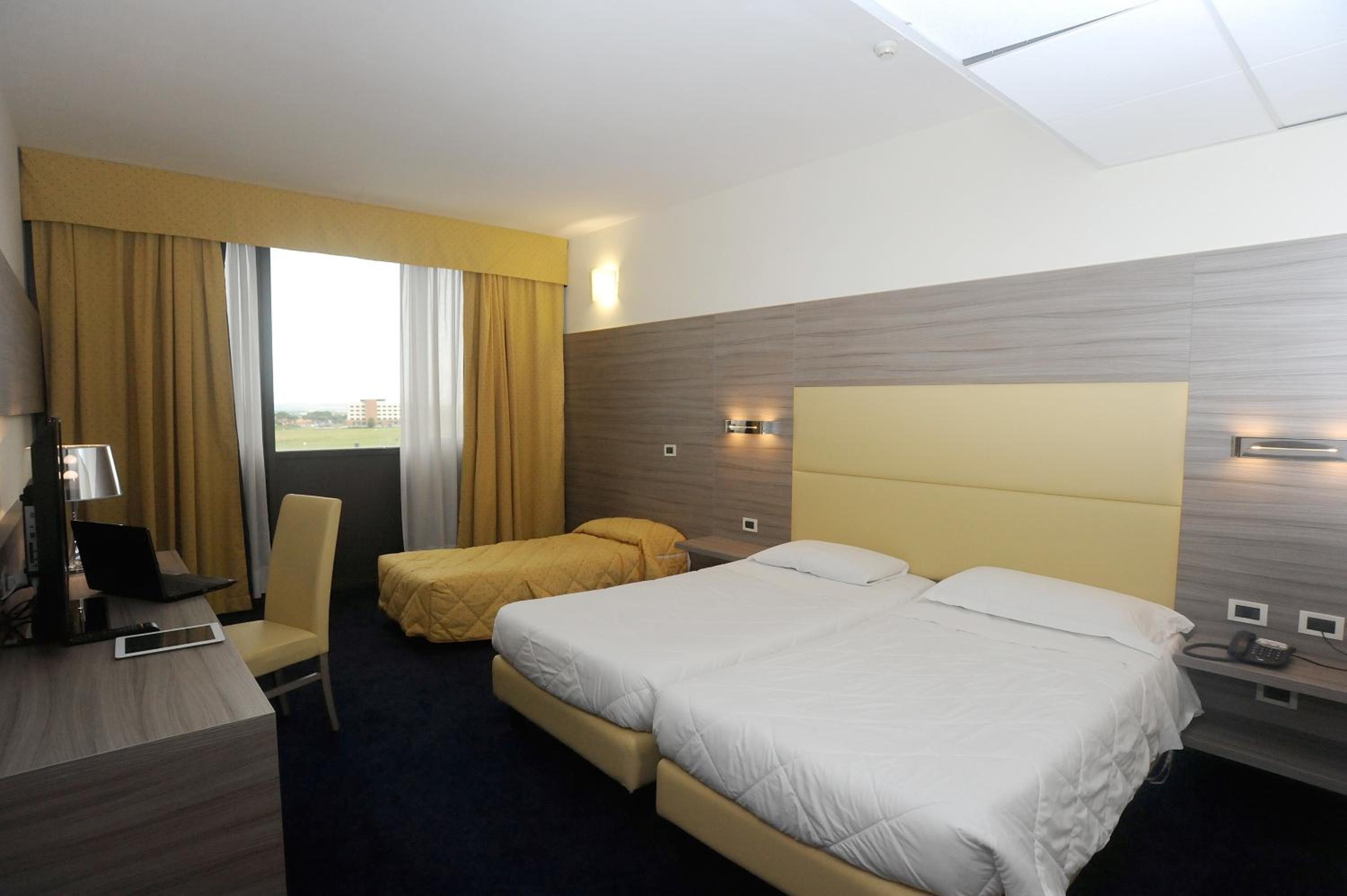Quadruple Room photo 2