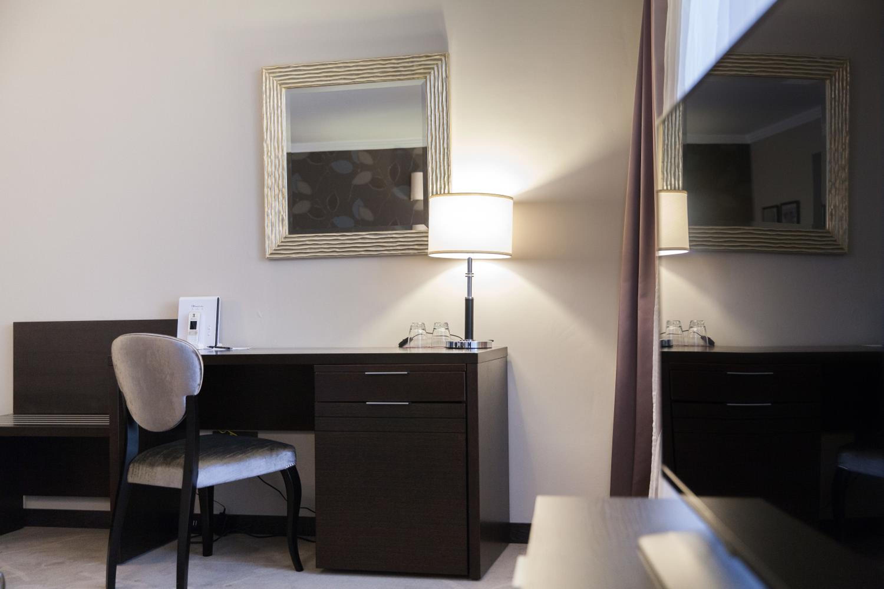 Deluxe Twin Room photo 3