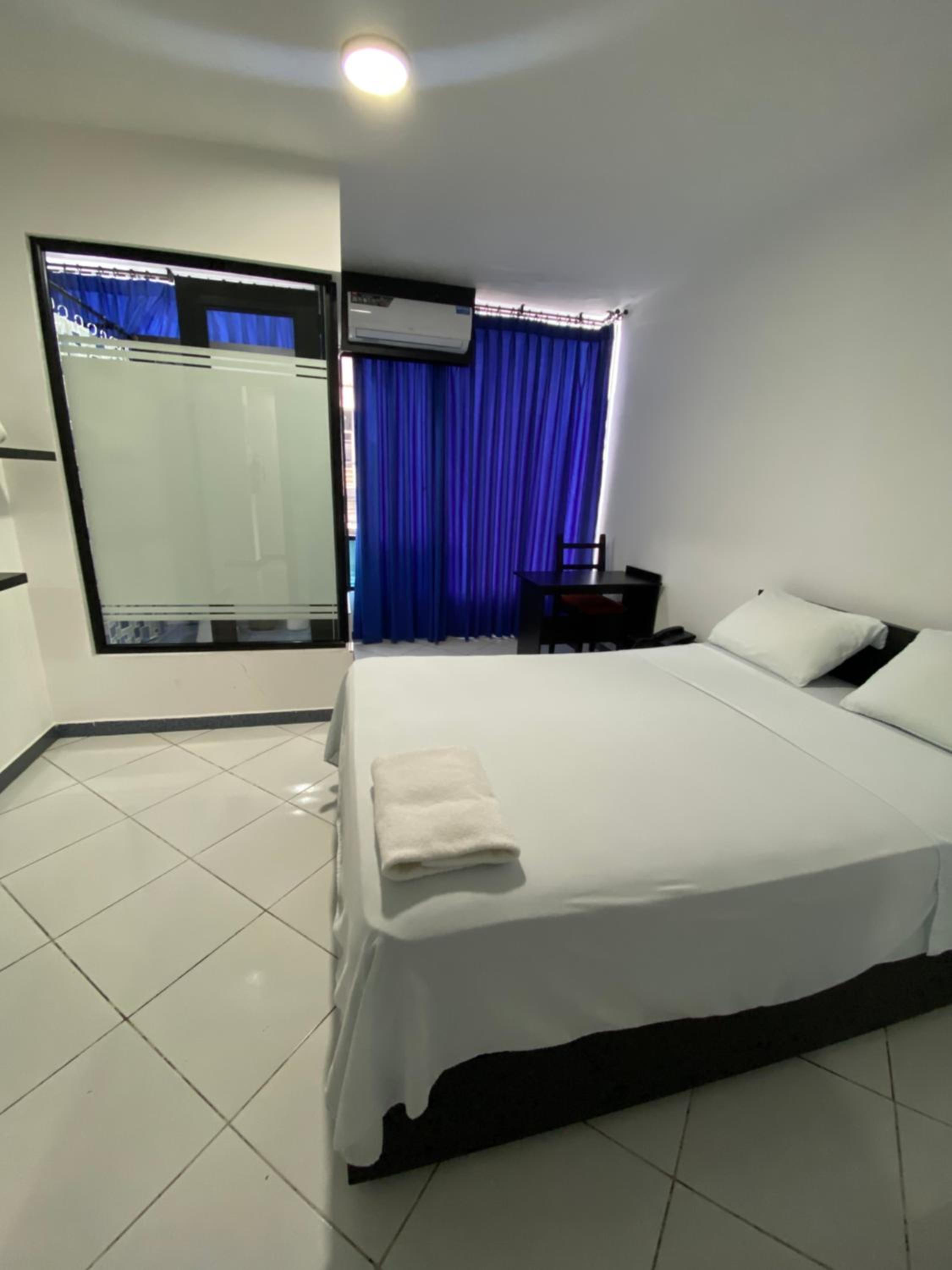 Deluxe Queen Room photo 3
