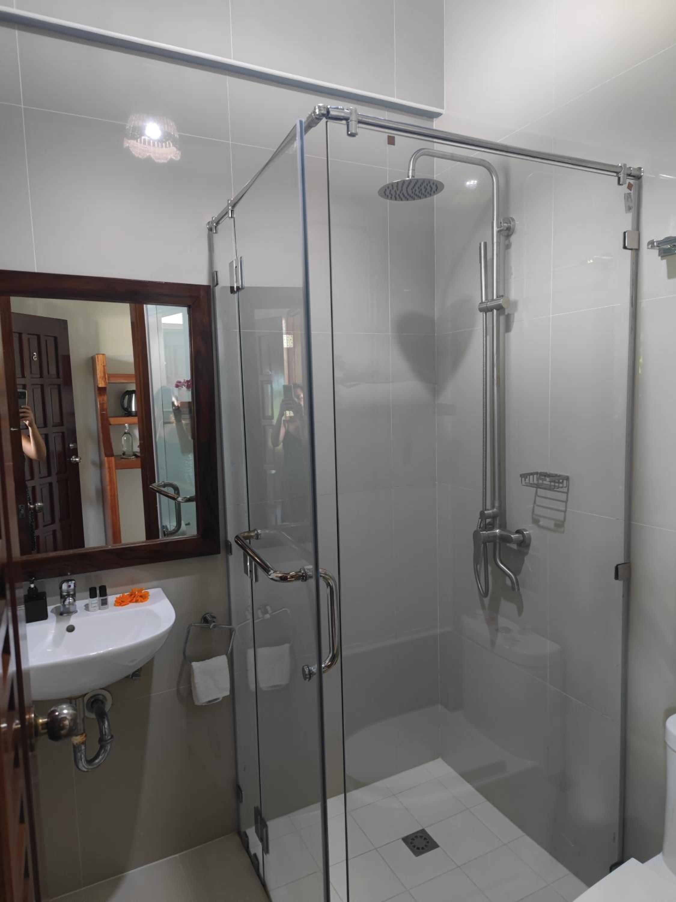 King Room with Sea View - Photo 9