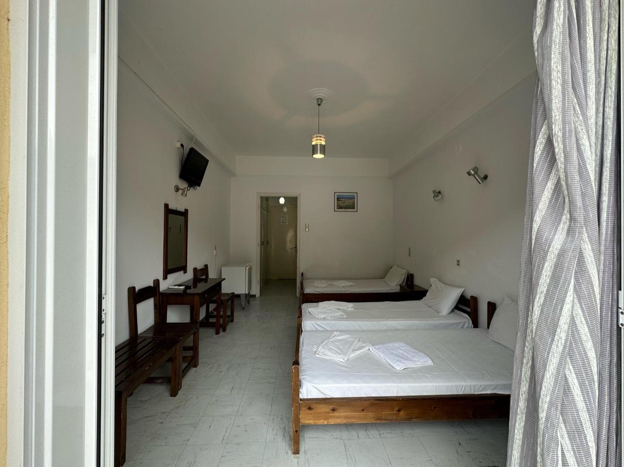 Triple Room - Photo 3