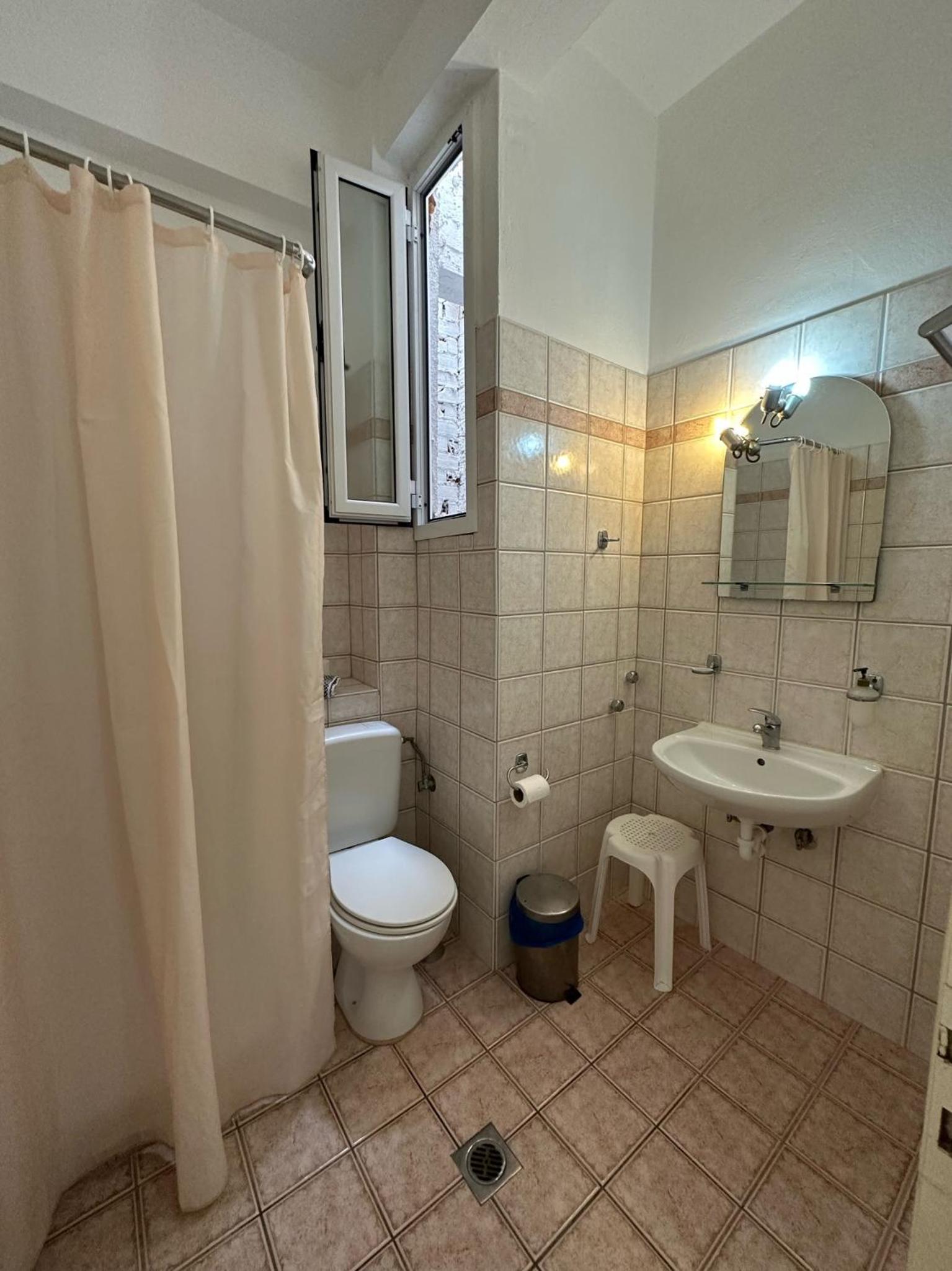 Triple Room - Photo 5