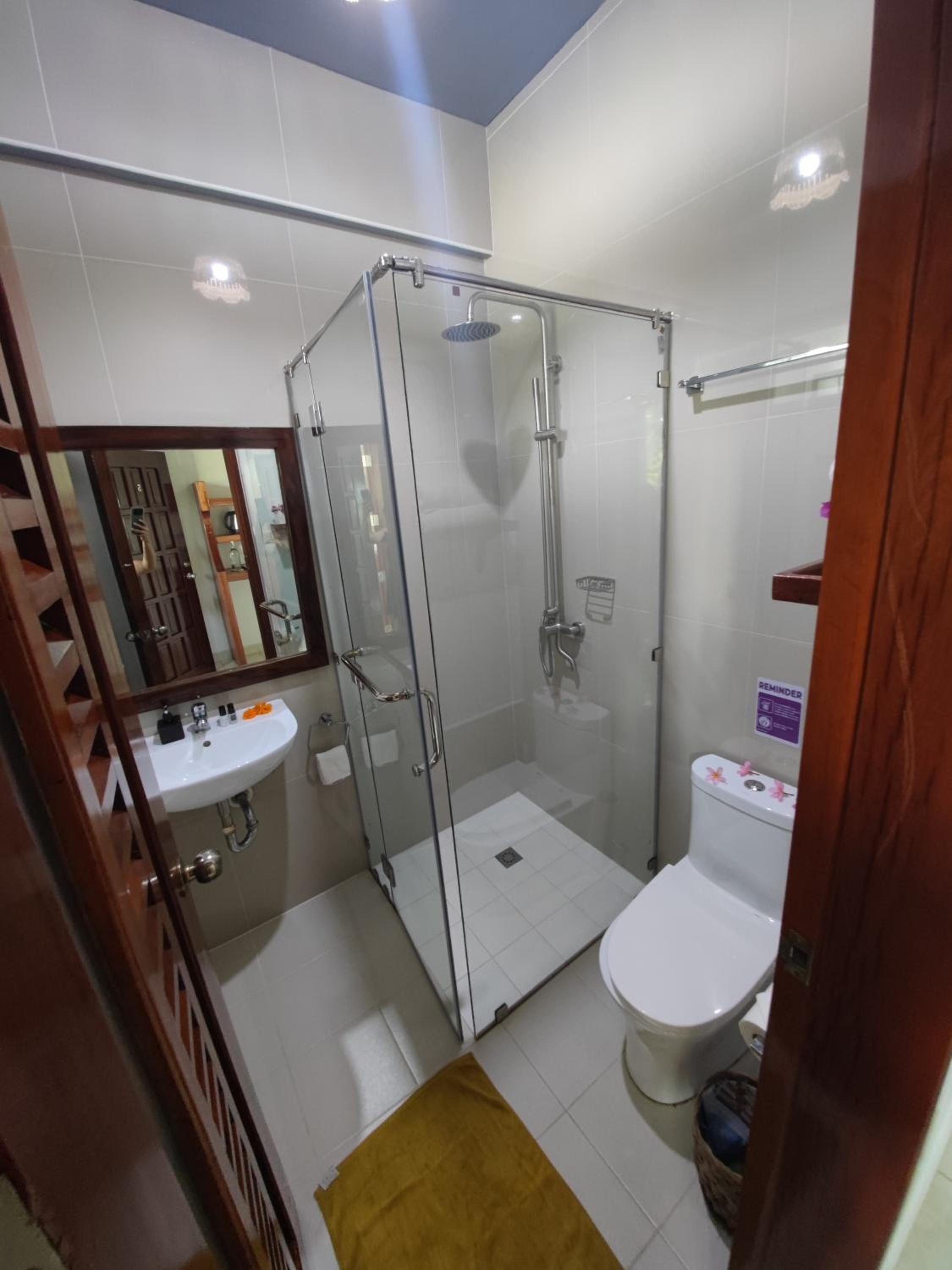 King Room with Sea View - Photo 18