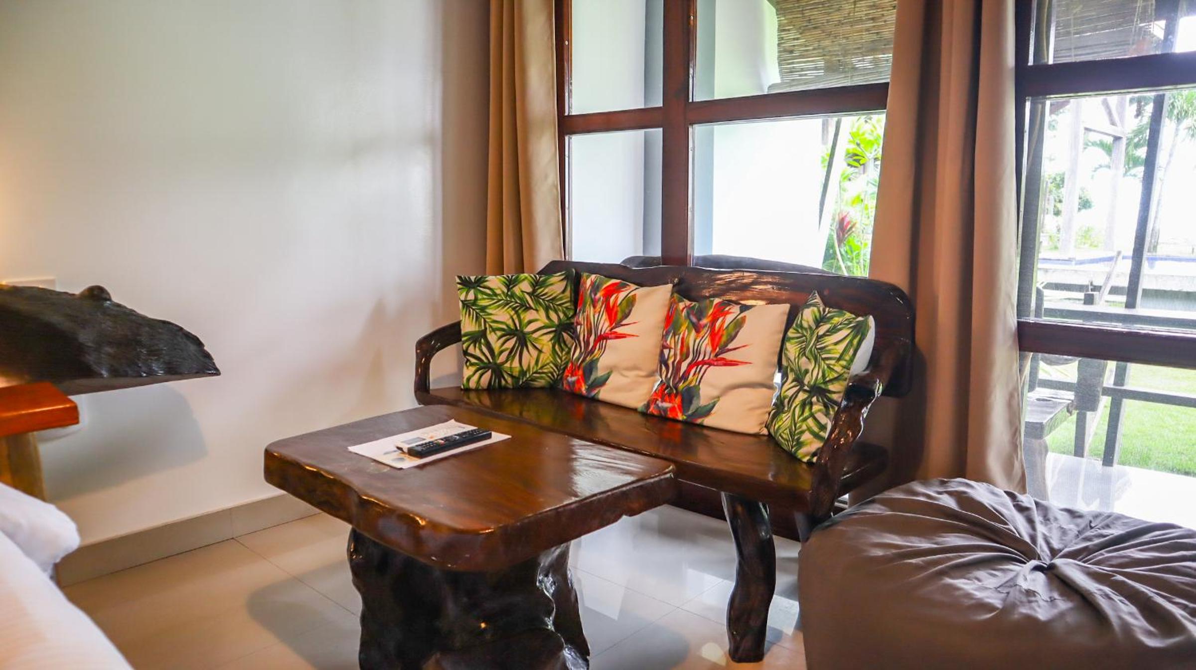 King Room with Sea View - Photo 24