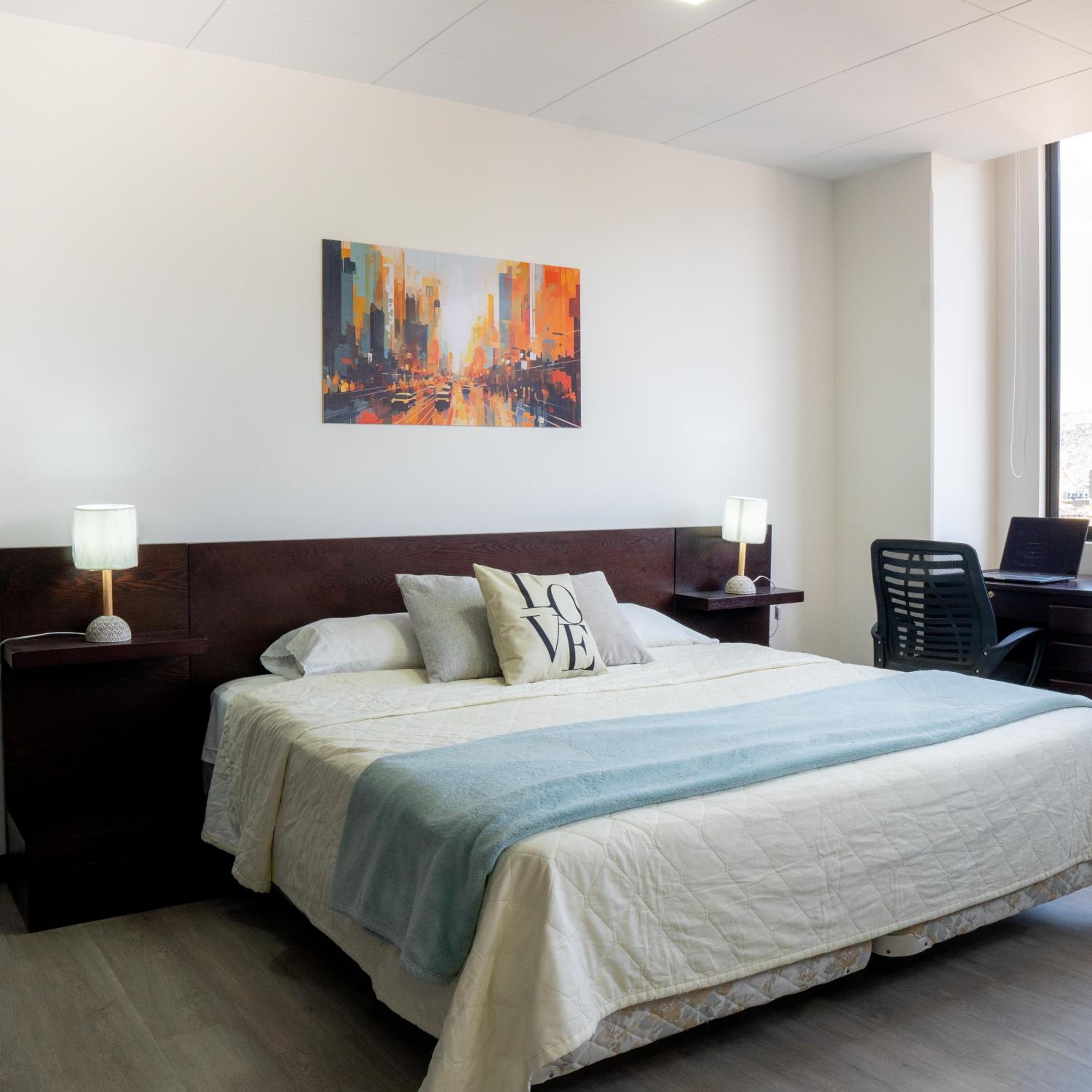 One-Bedroom Apartment