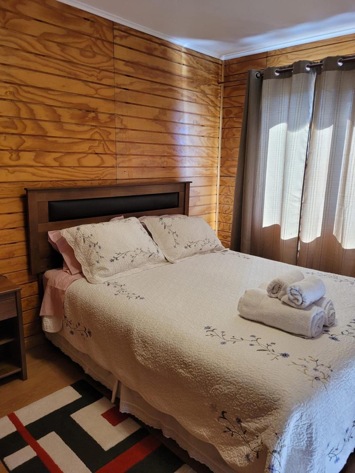 One-Bedroom House photo 2