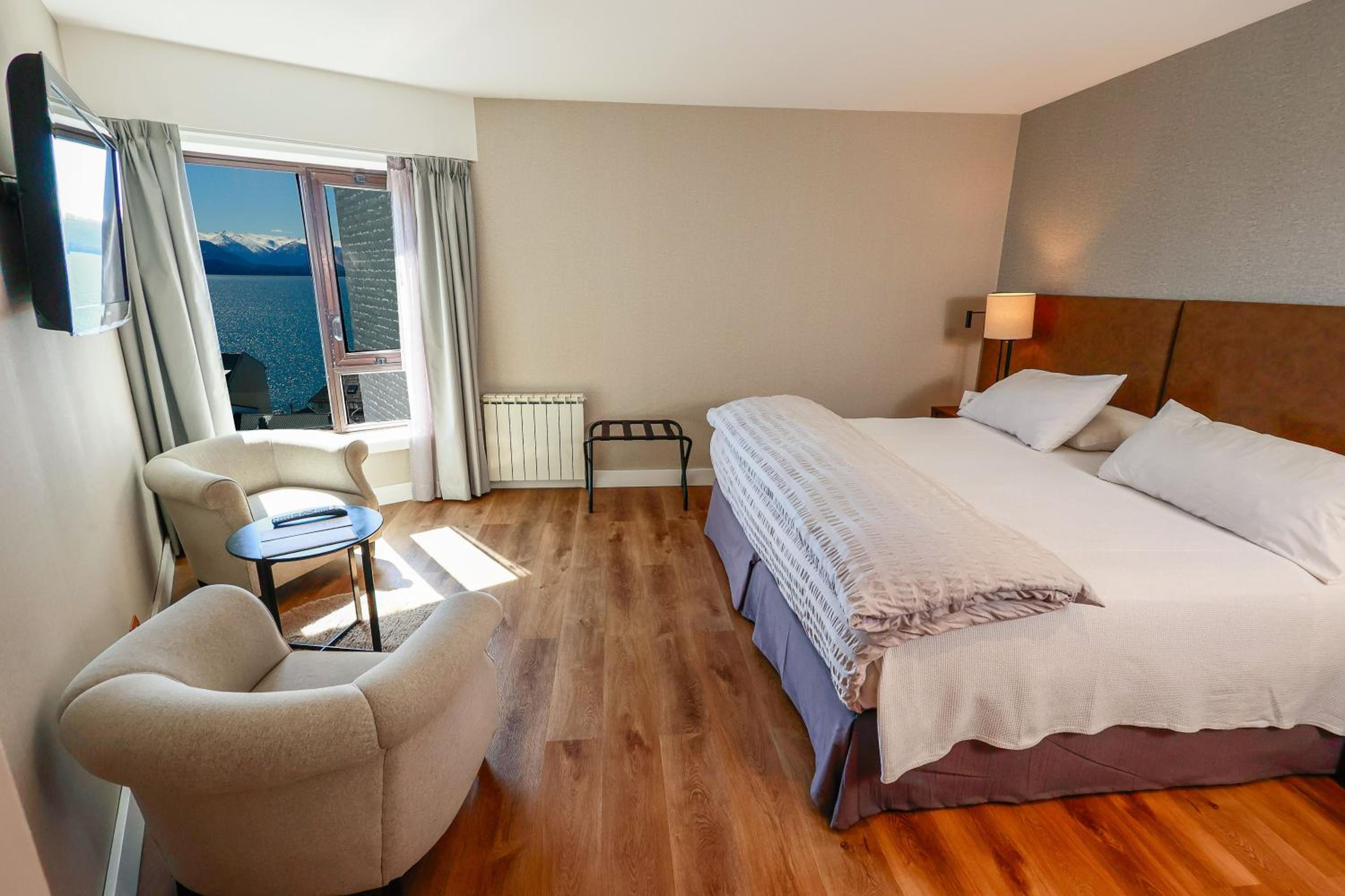 Superior Guest room with 2 Twin/Single Bed(s) photo 1