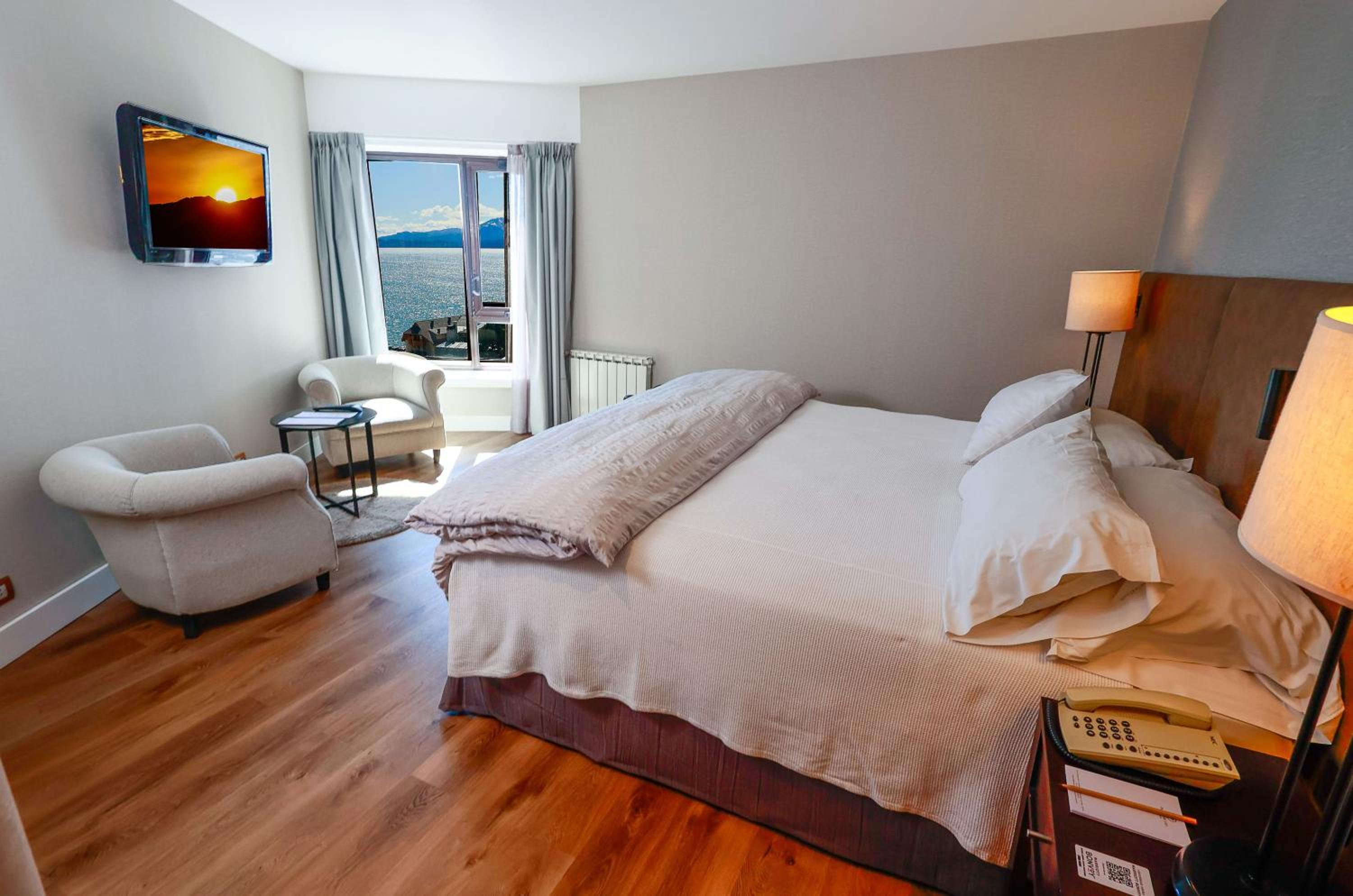 Superior Guest room with 2 Twin/Single Bed(s) photo 2