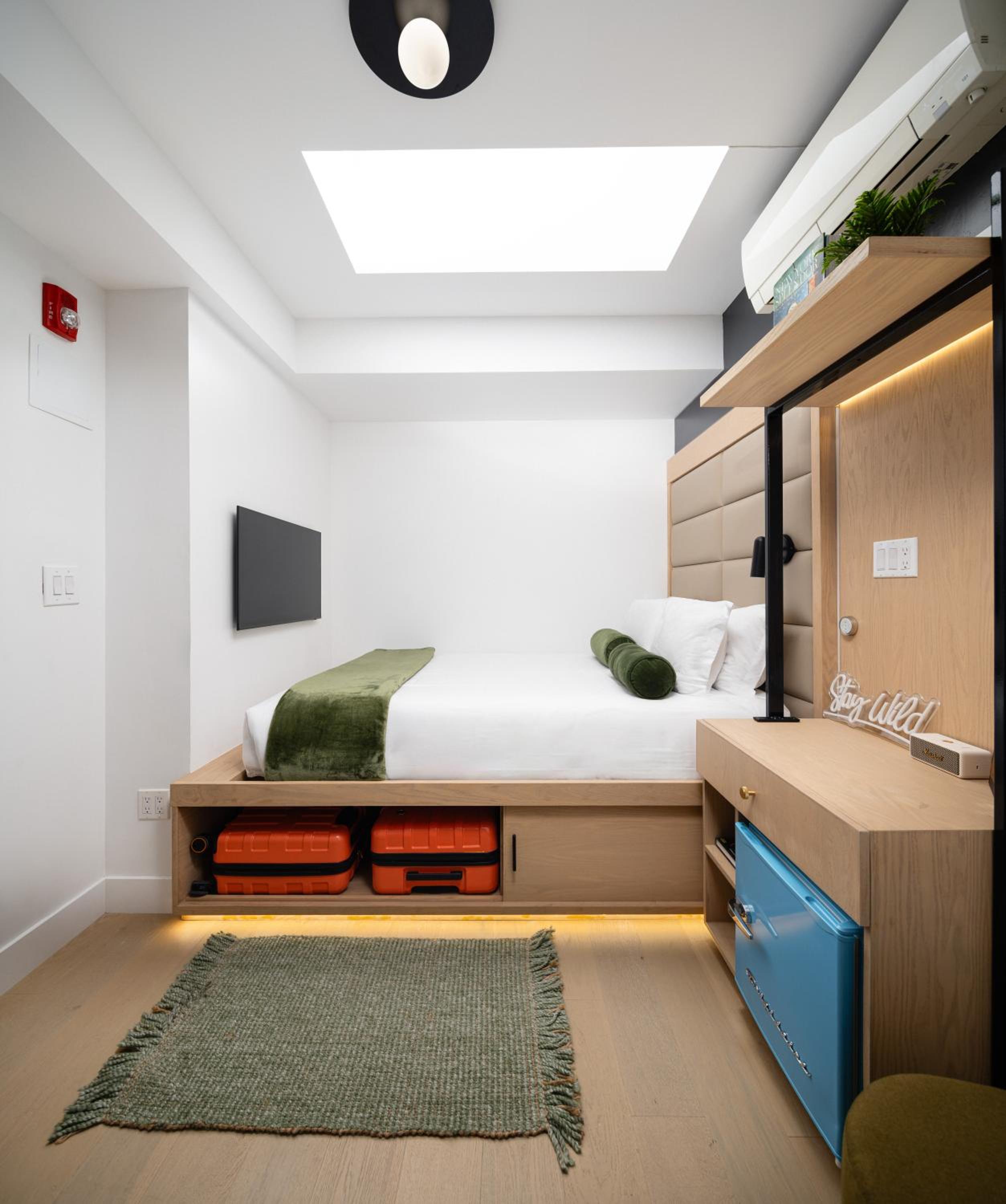 Little Charlie Hotel, Billede 10