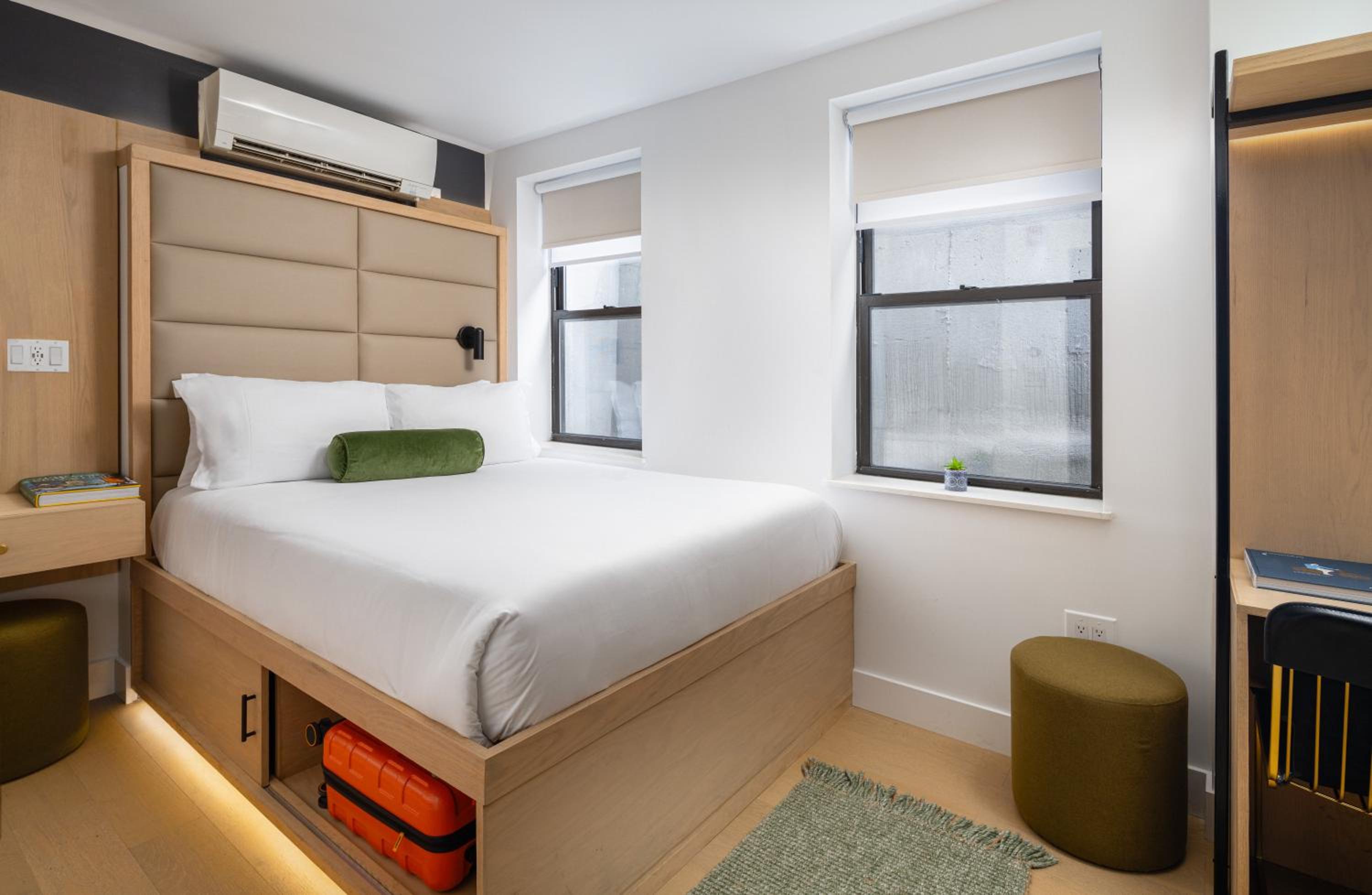 Standard Queen Room with Two Queen Beds