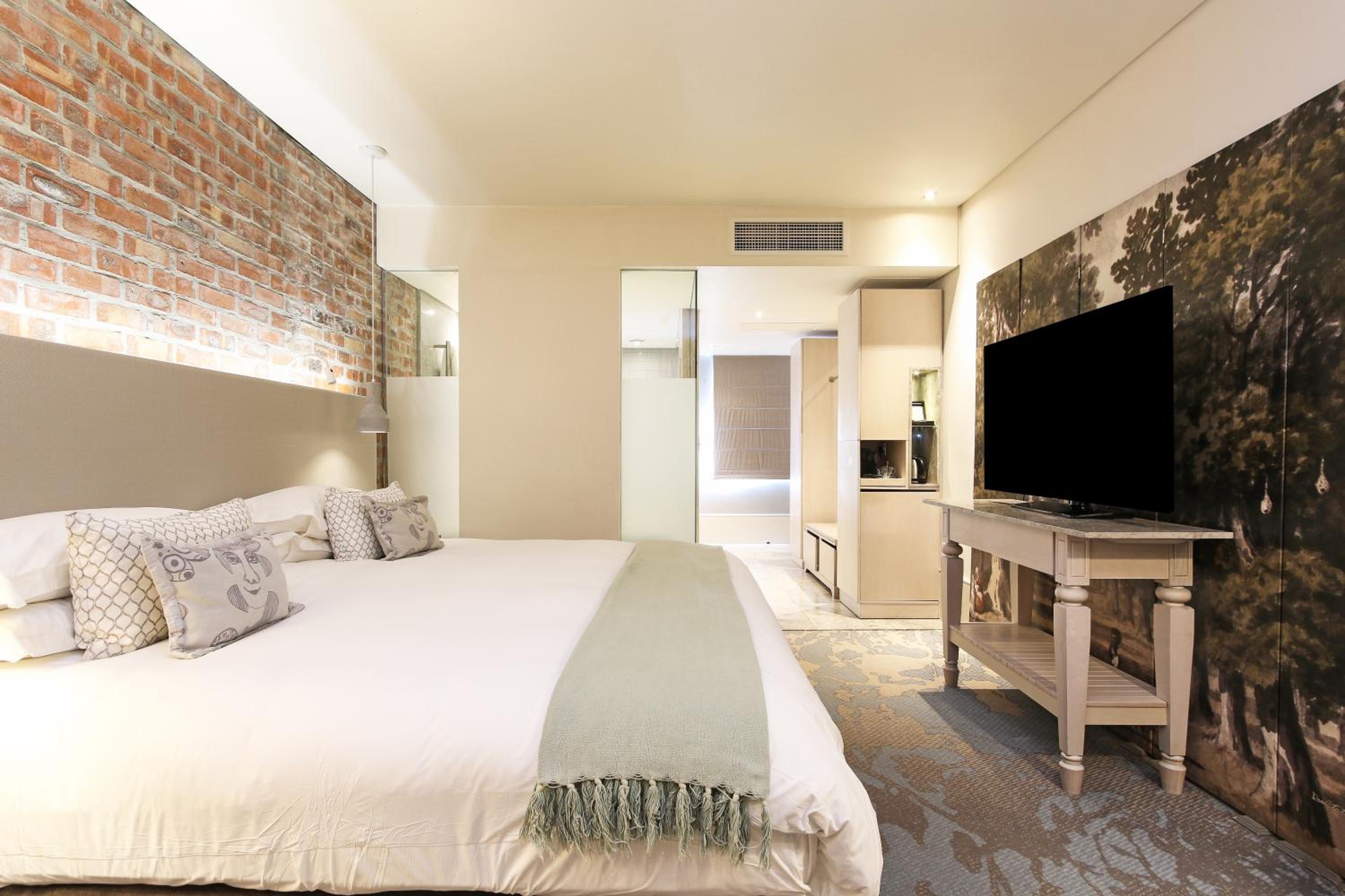 Luxury Room - Photo 3