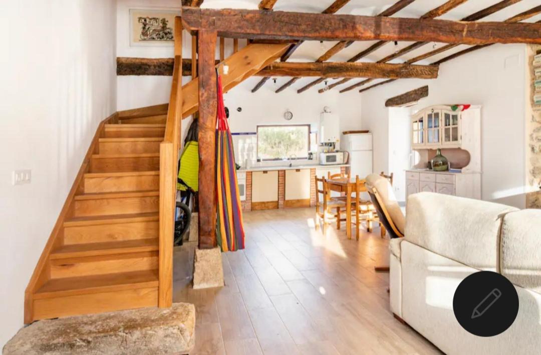 Casa de tres habitaciones