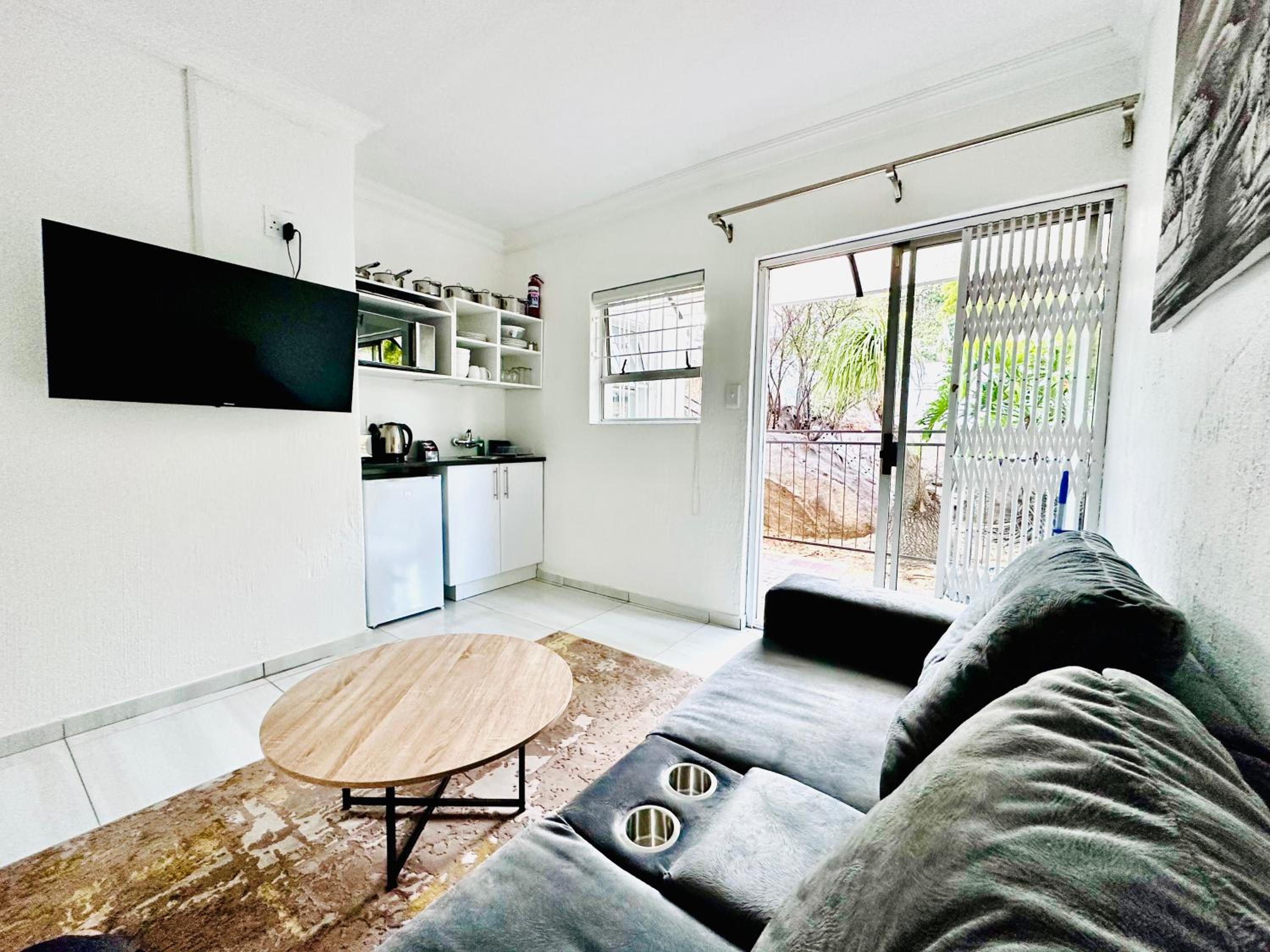 Deluxe Apartment photo 1