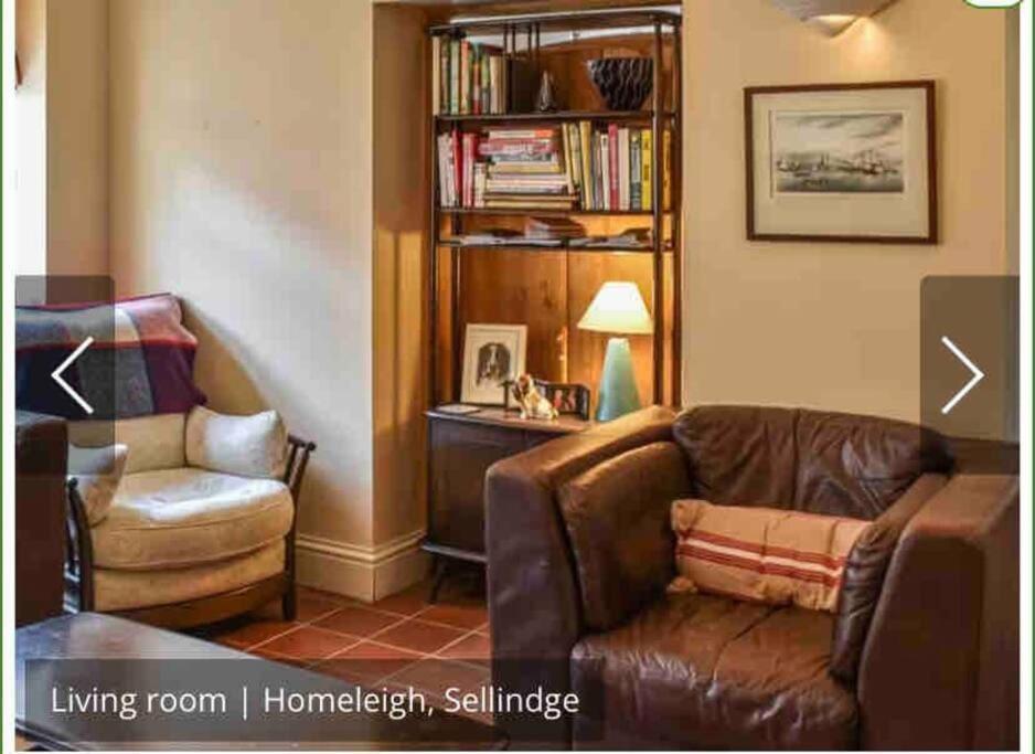 Five-Bedroom House photo 1
