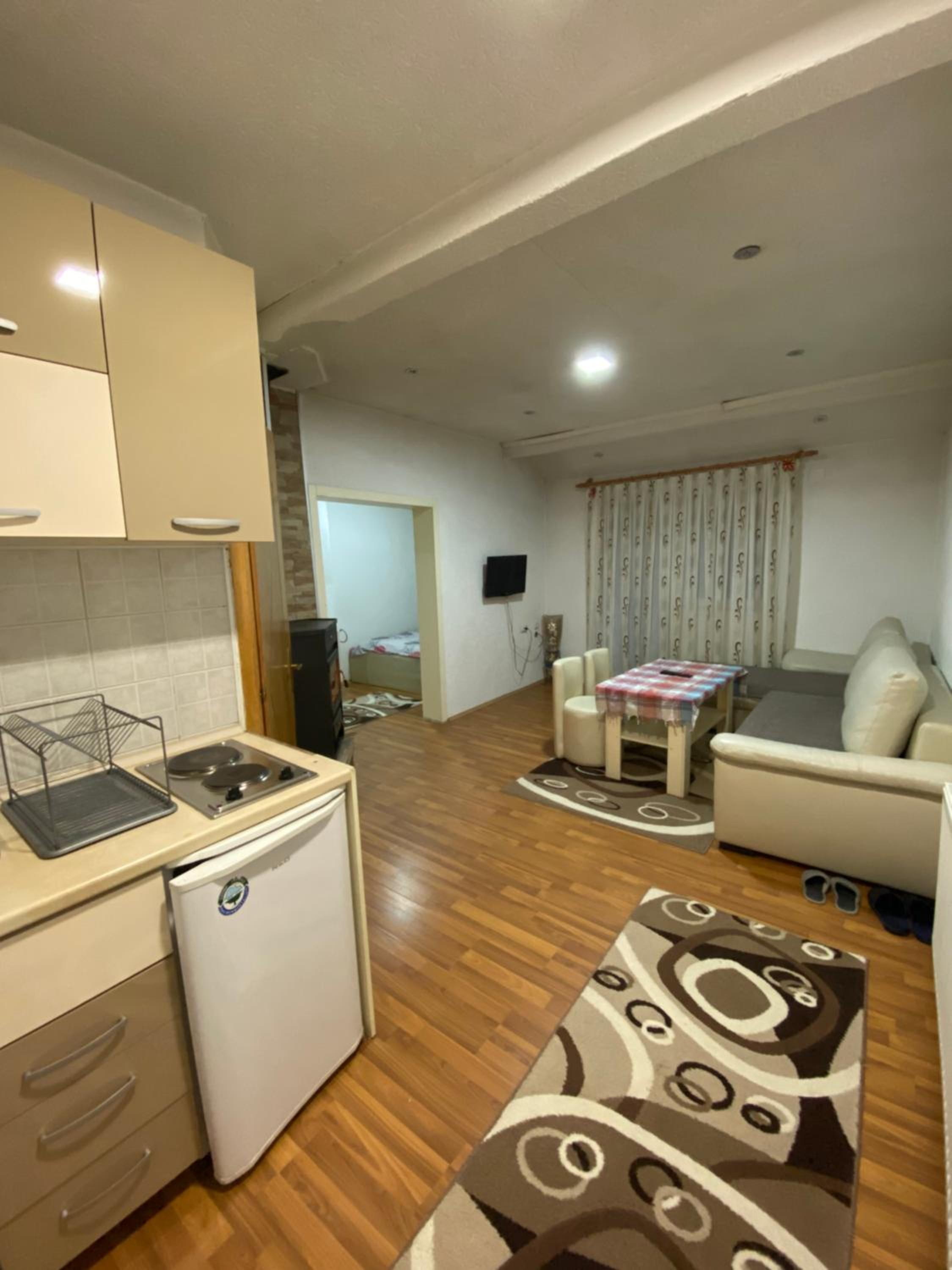 Family Room photo 3
