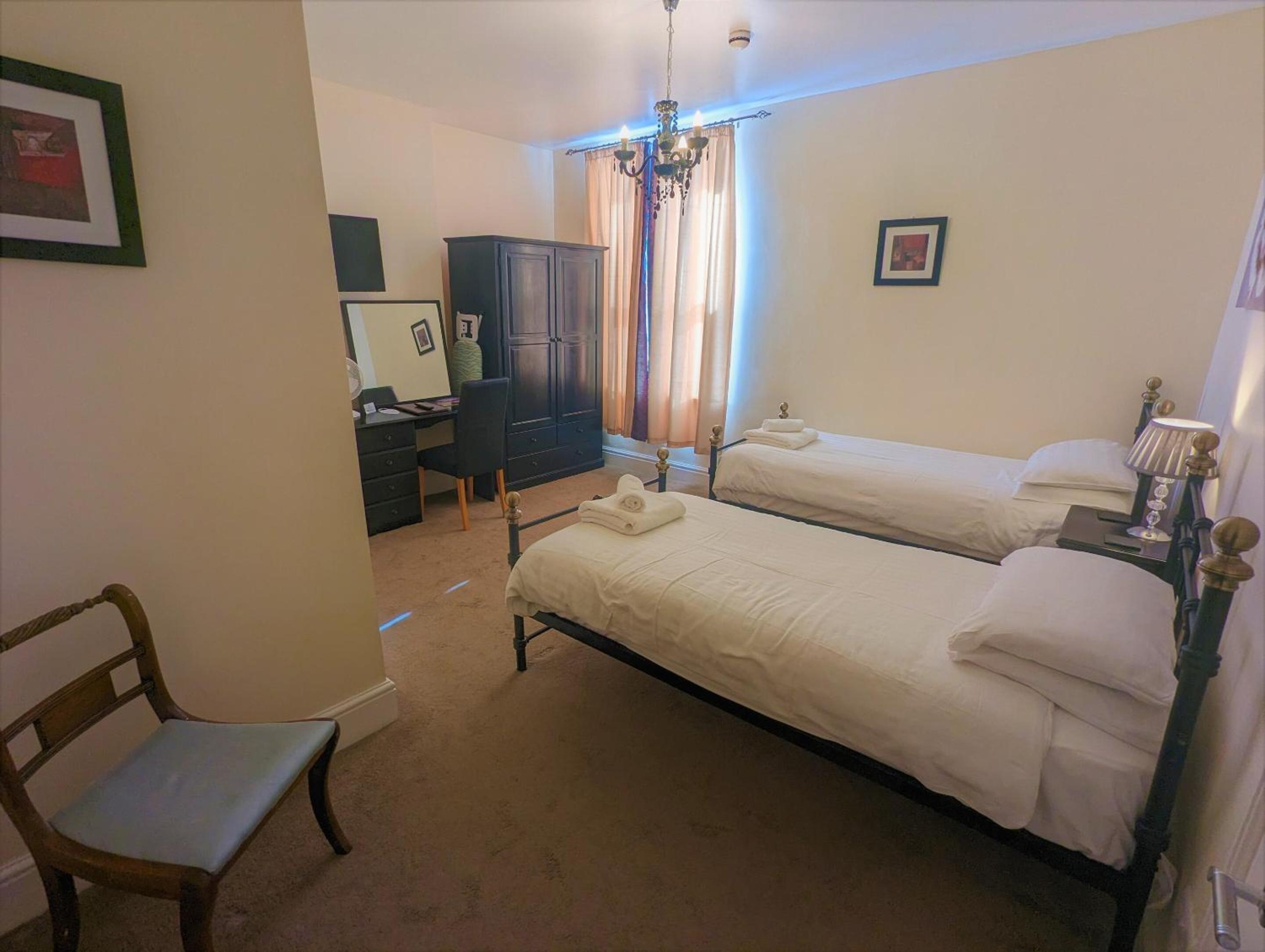 Deluxe Twin Room photo 1